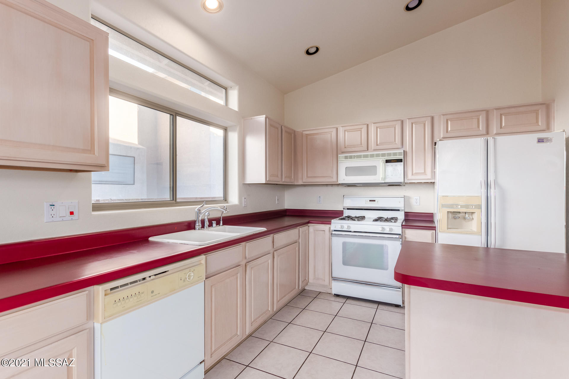 Canada Ridge (1-126) - Residential