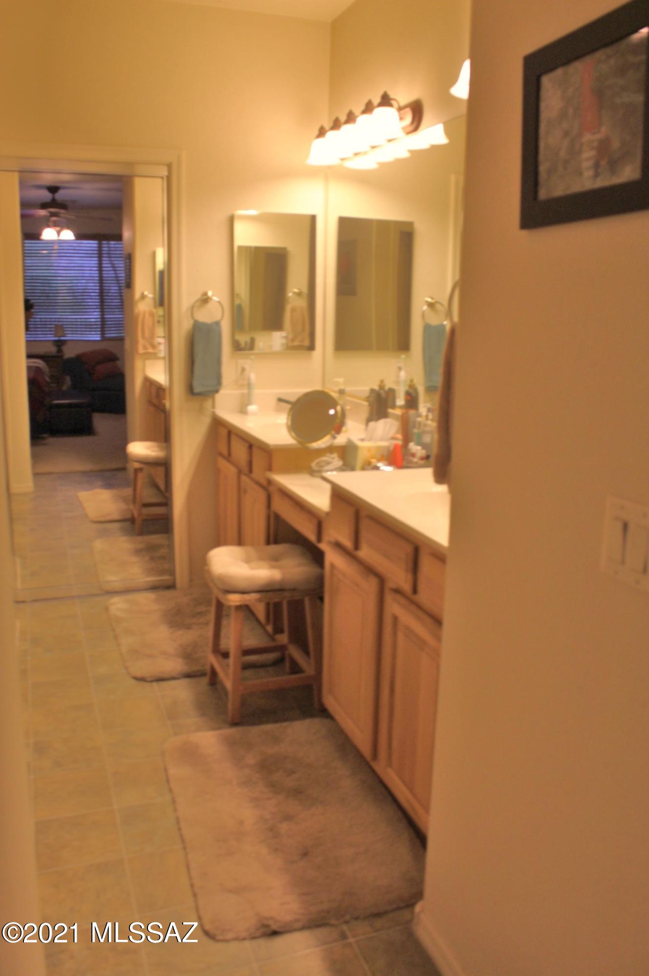 Sabino Mountain (1-290) - Residential