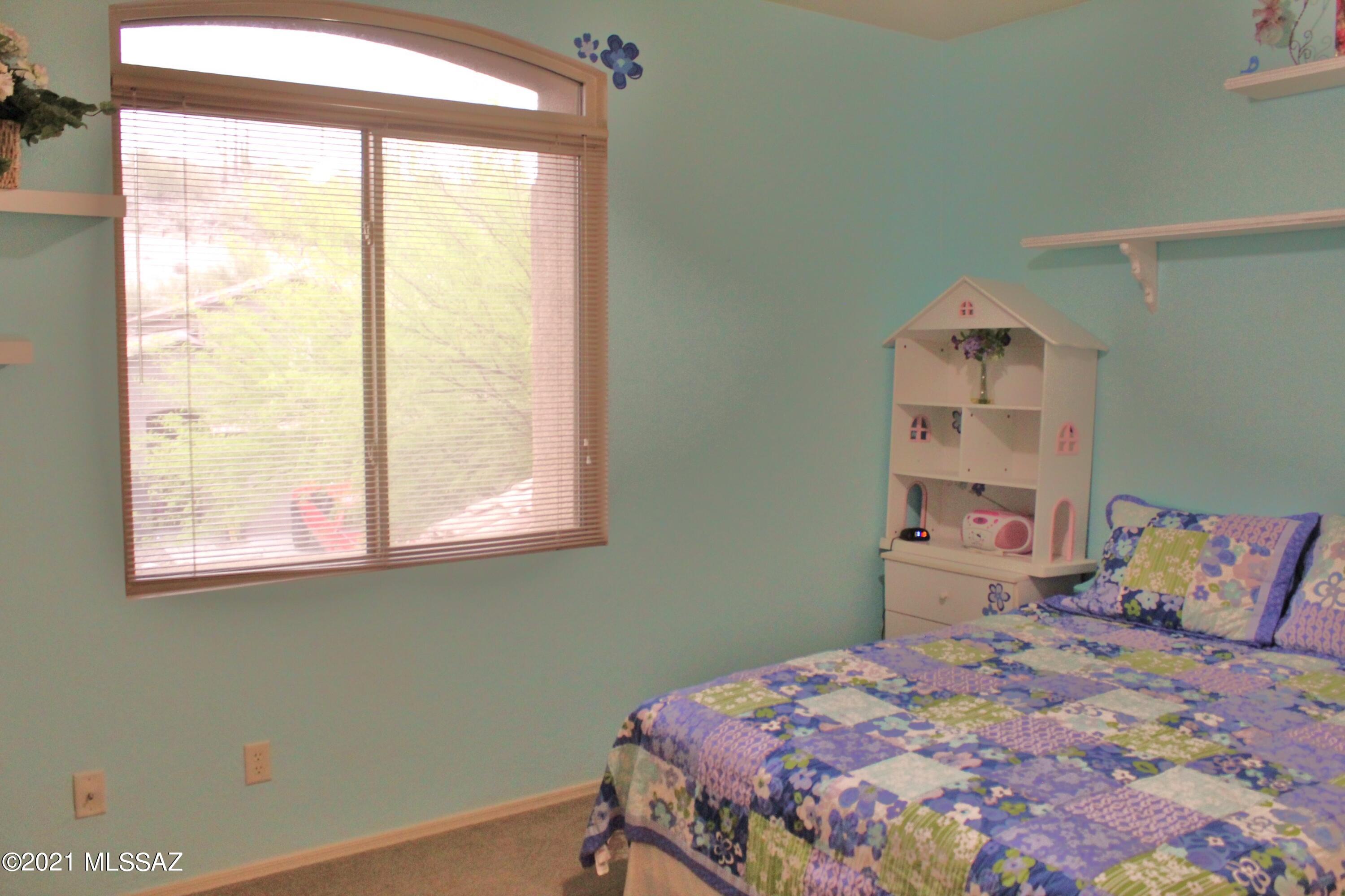 Sabino Mountain (1-290) - Residential