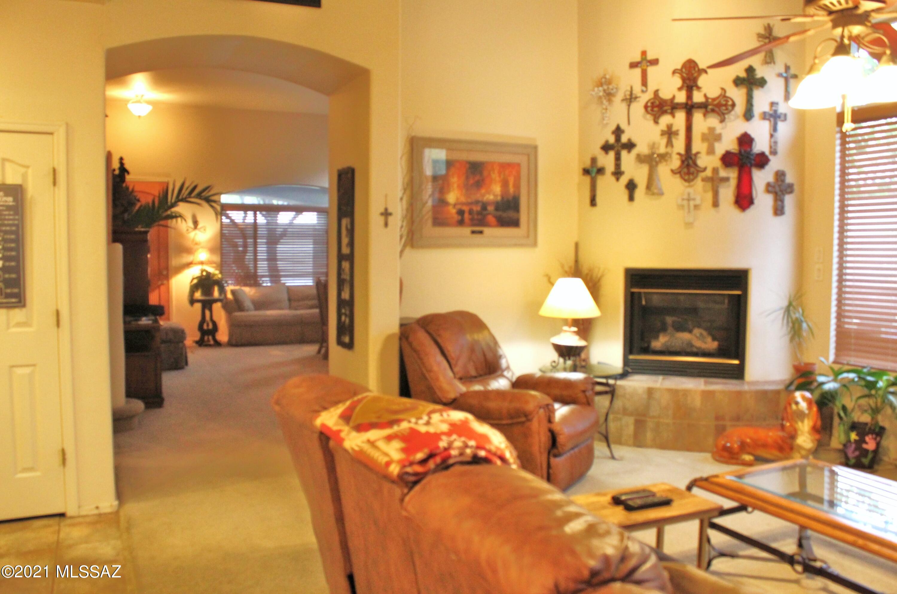 Sabino Mountain (1-290) - Residential