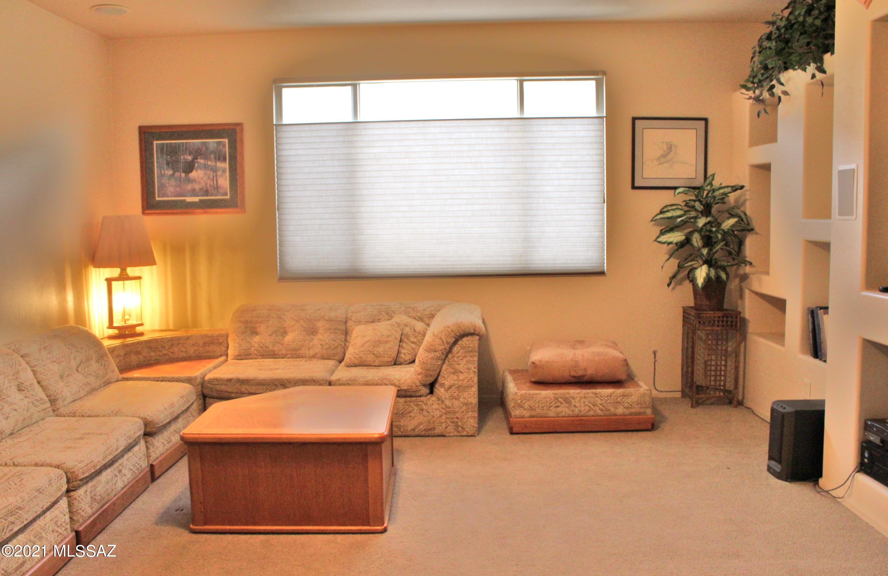 Sabino Mountain (1-290) - Residential