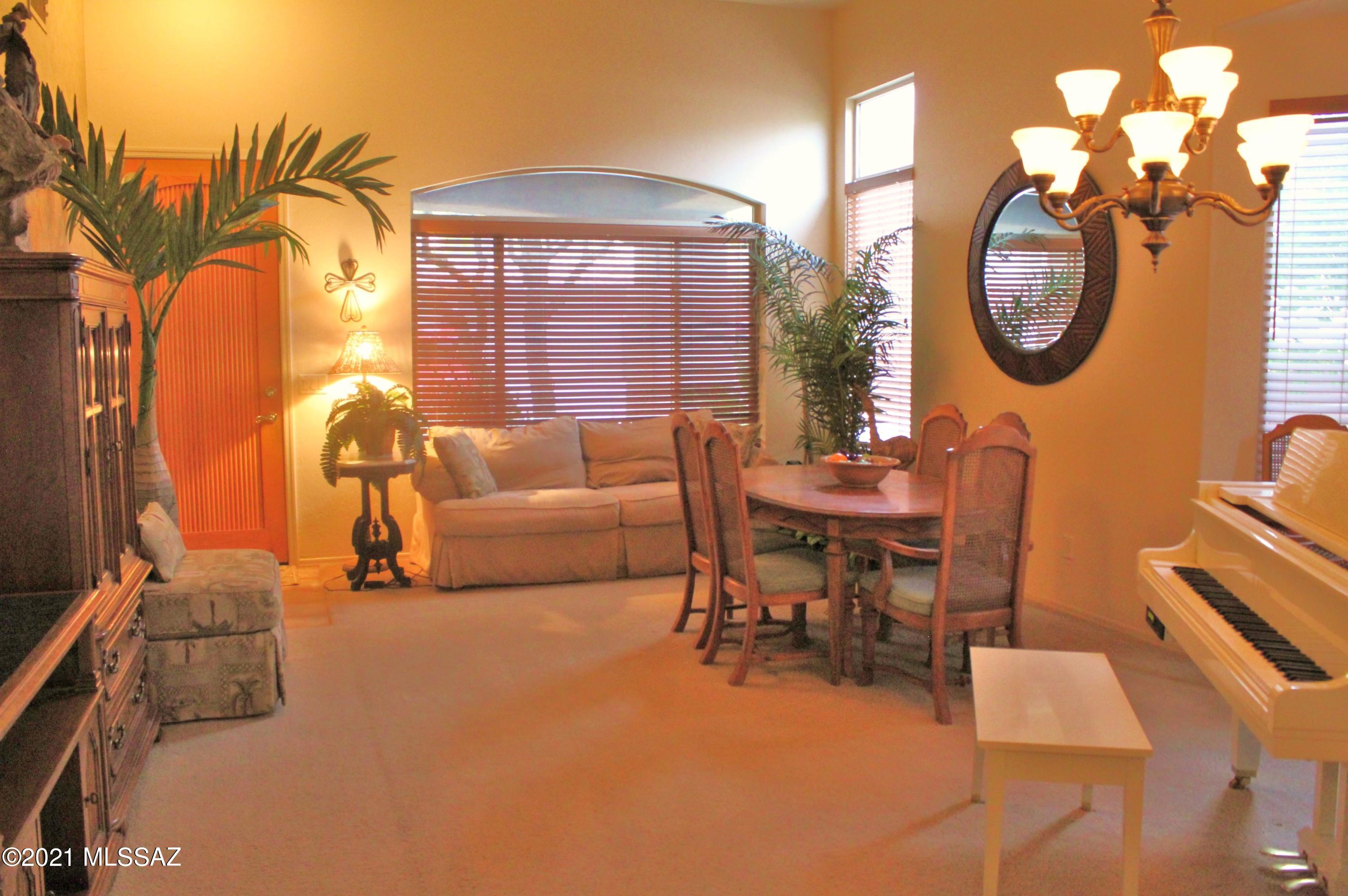 Sabino Mountain (1-290) - Residential