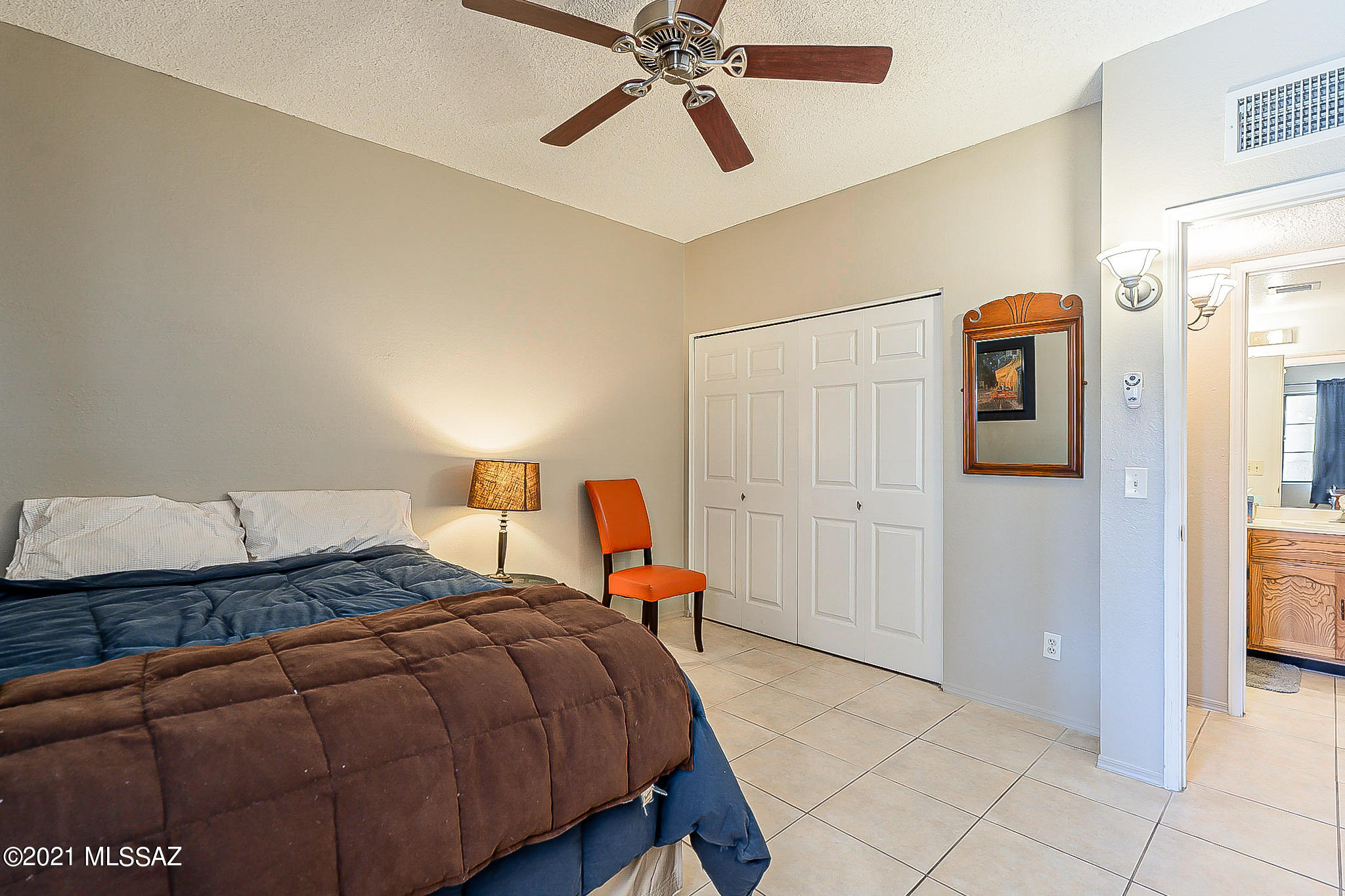 Casitas Real Condos. - Residential
