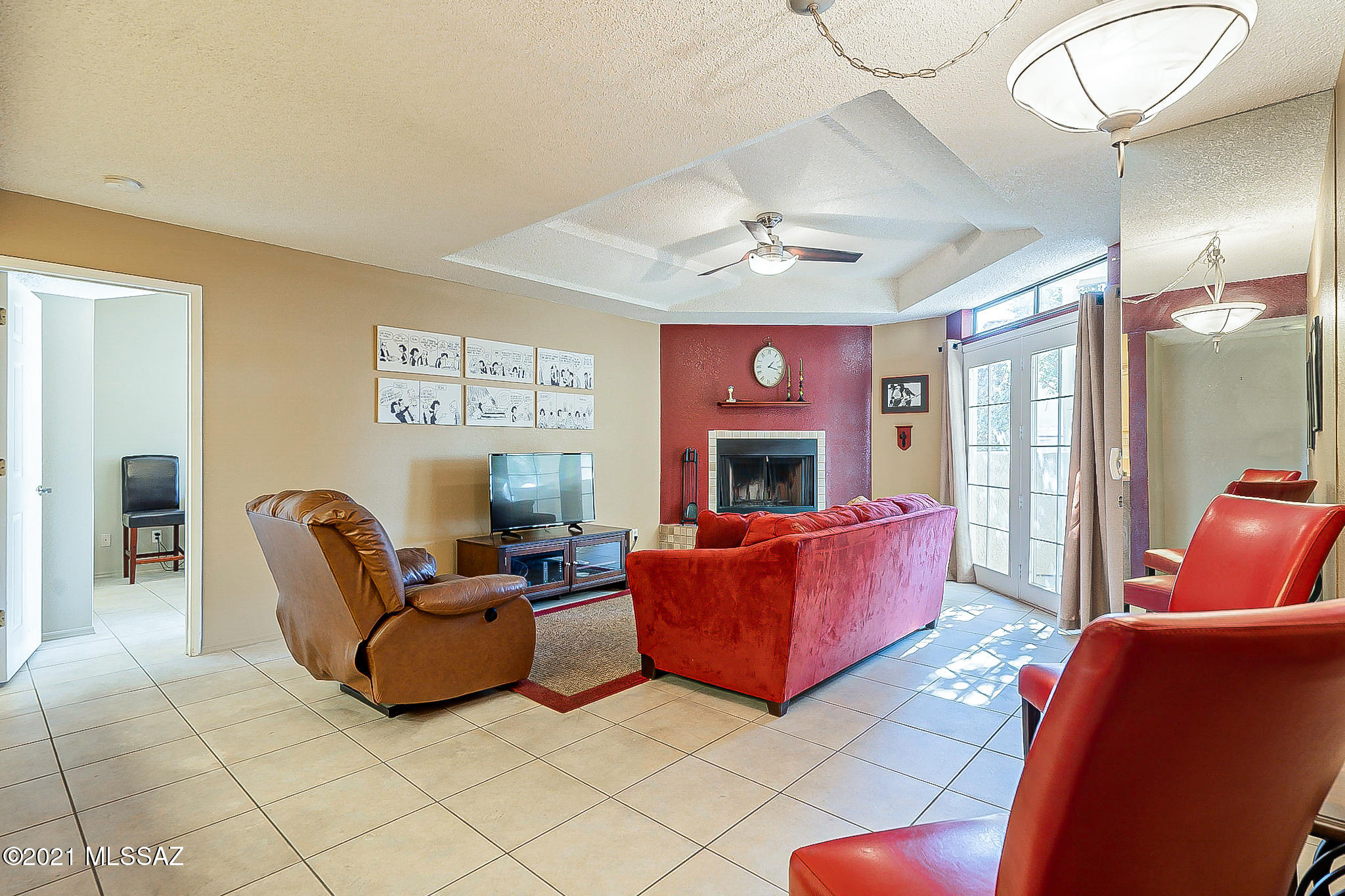Casitas Real Condos. - Residential