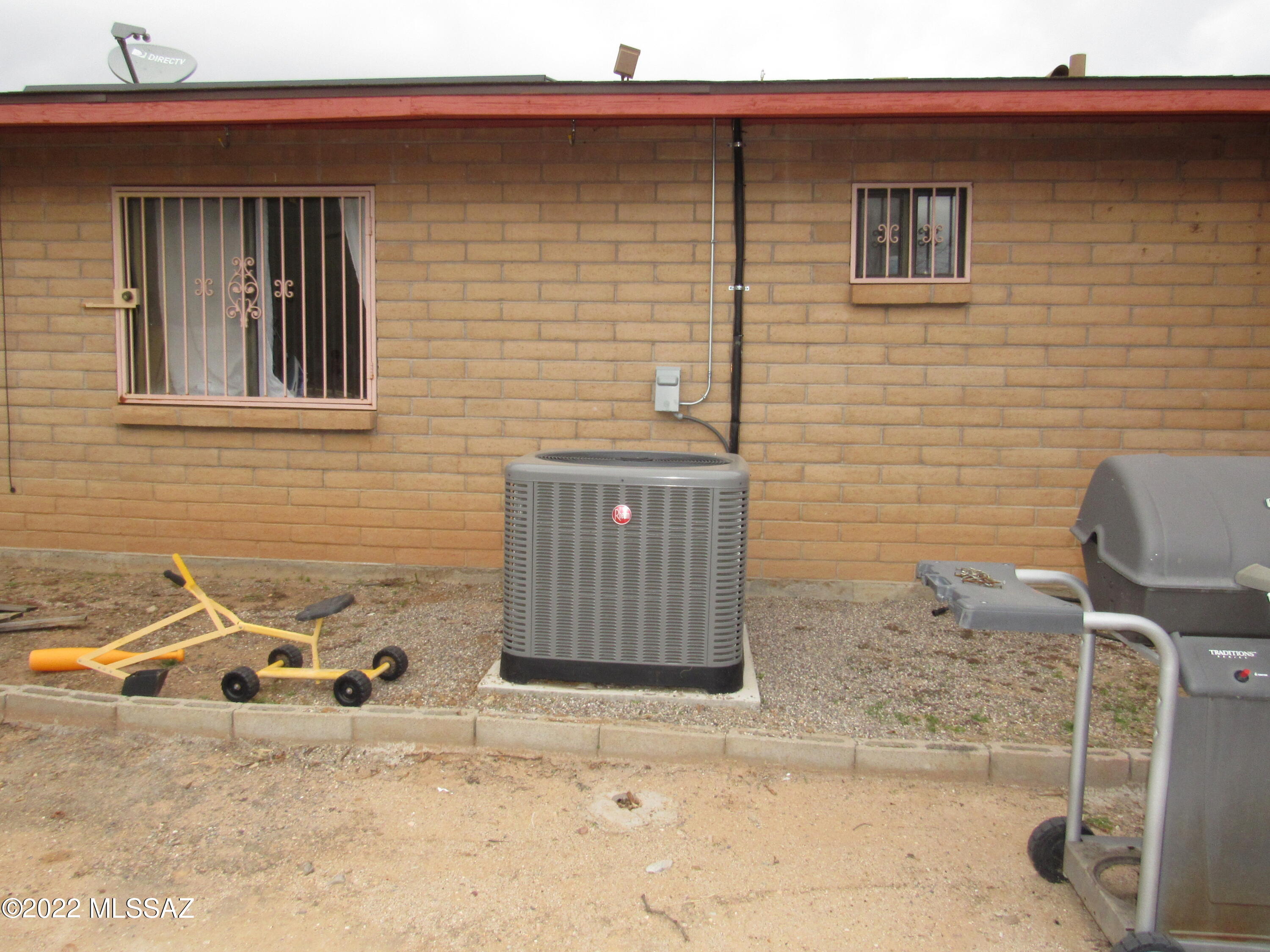 Twin Lakes (232-254) - Residential