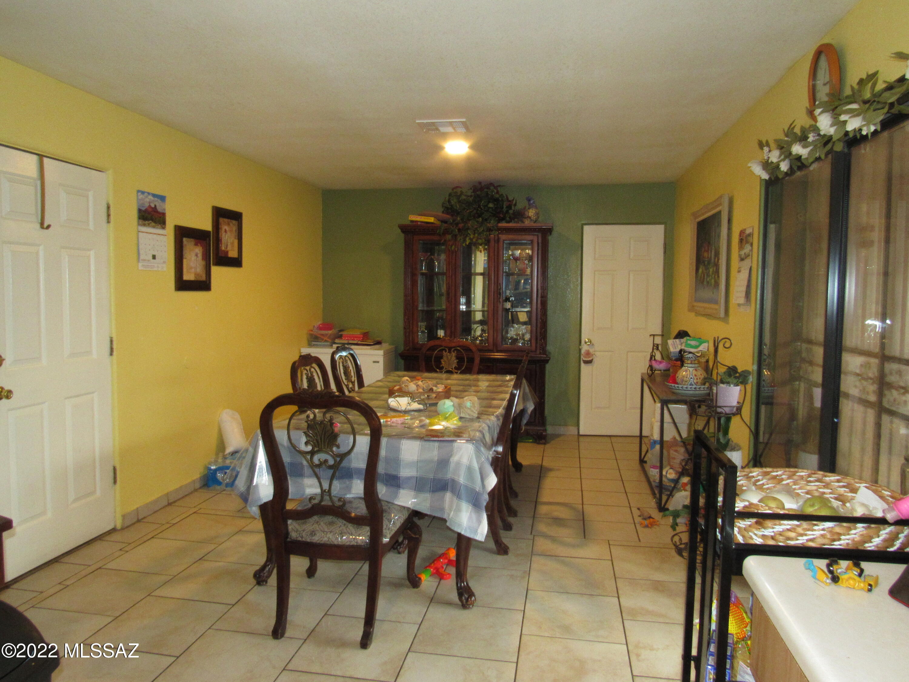 Twin Lakes (232-254) - Residential