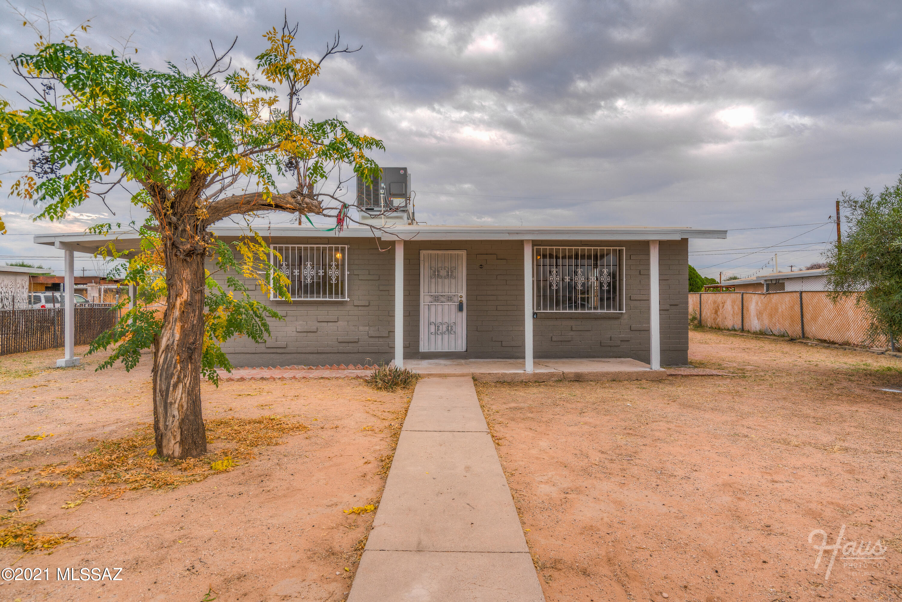 Serrano Villa - Residential