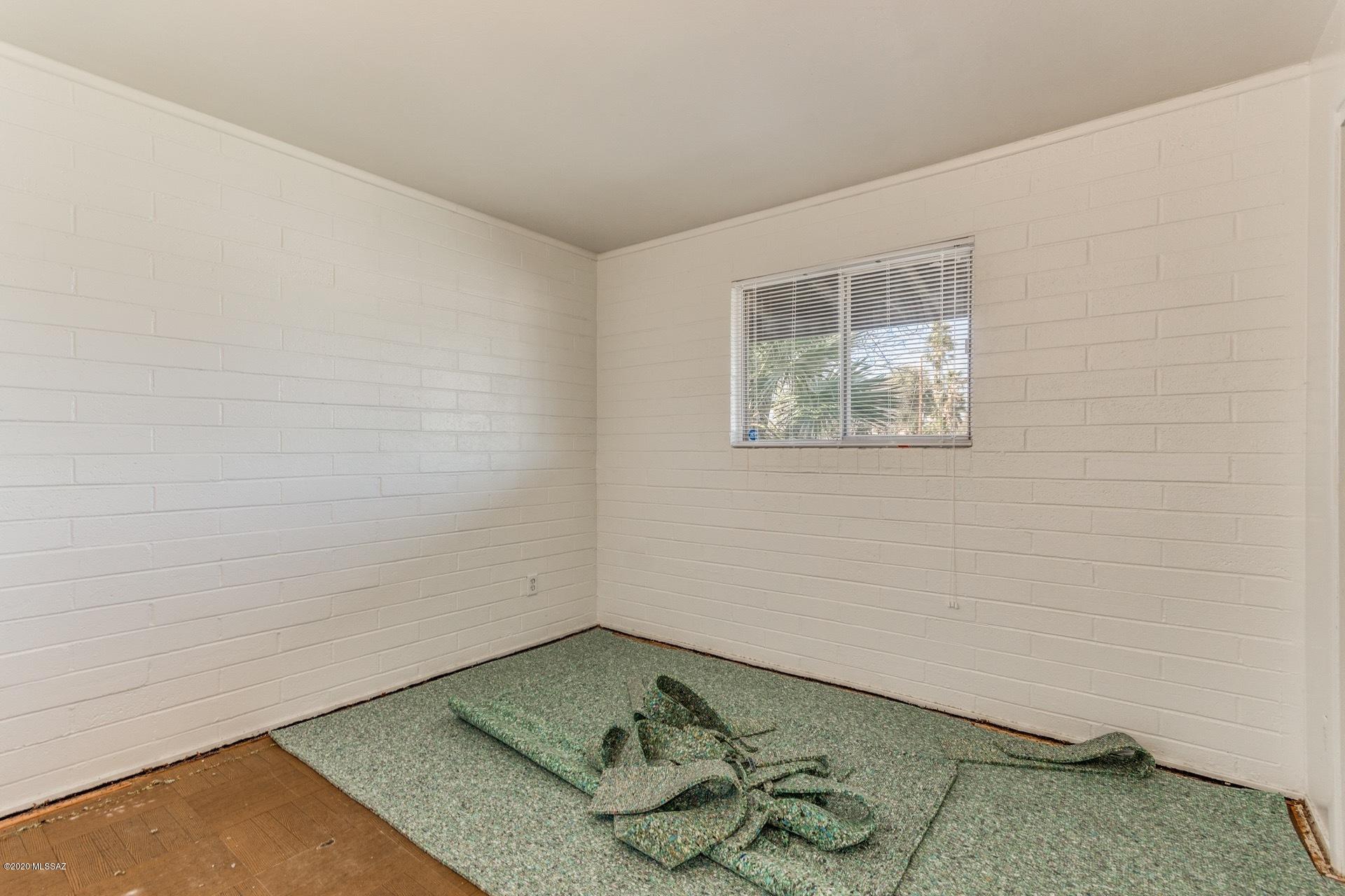 Manzanita Manor NO.2 Bk (5,6,7,8) - Residential