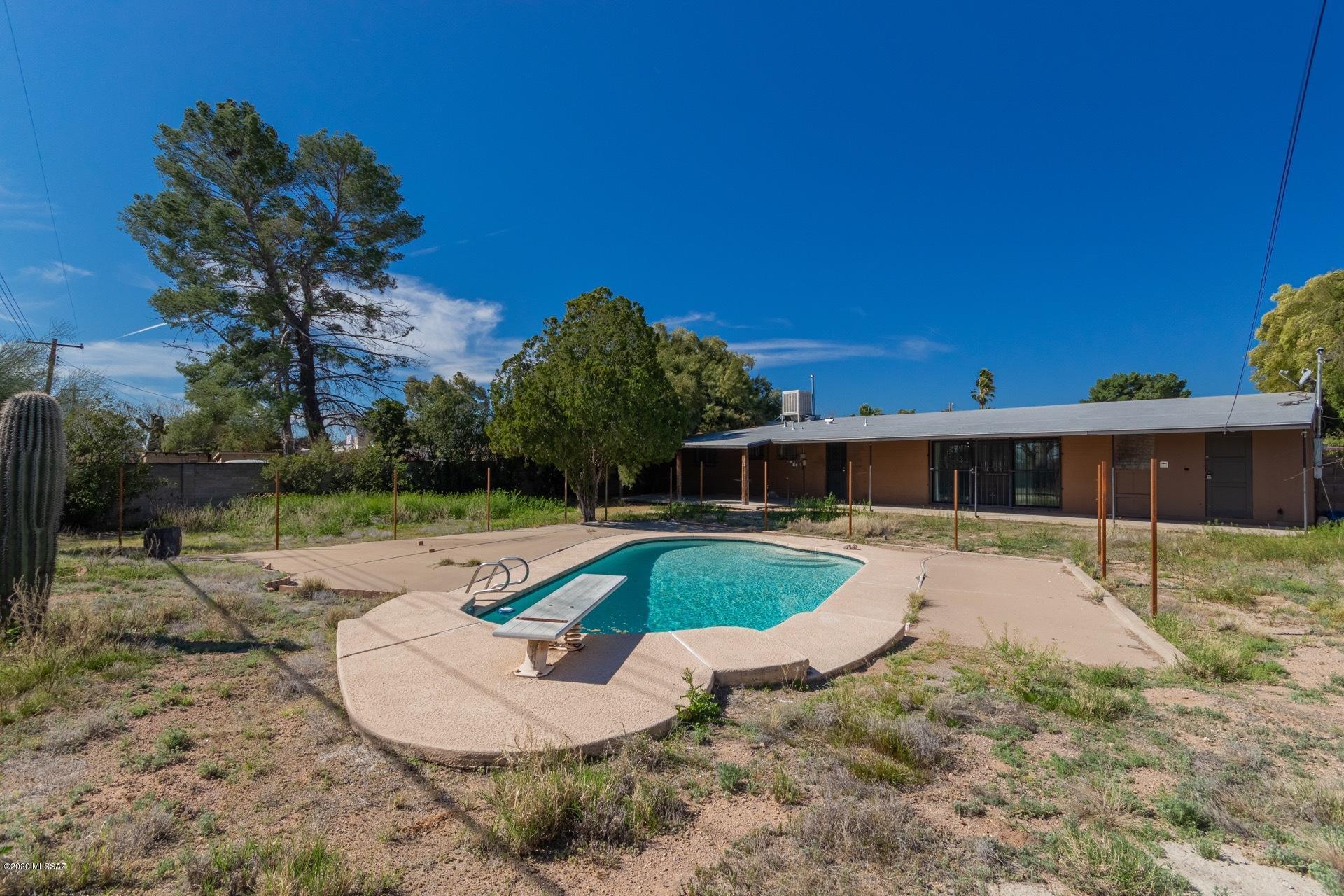 Manzanita Manor NO.2 Bk (5,6,7,8) - Residential
