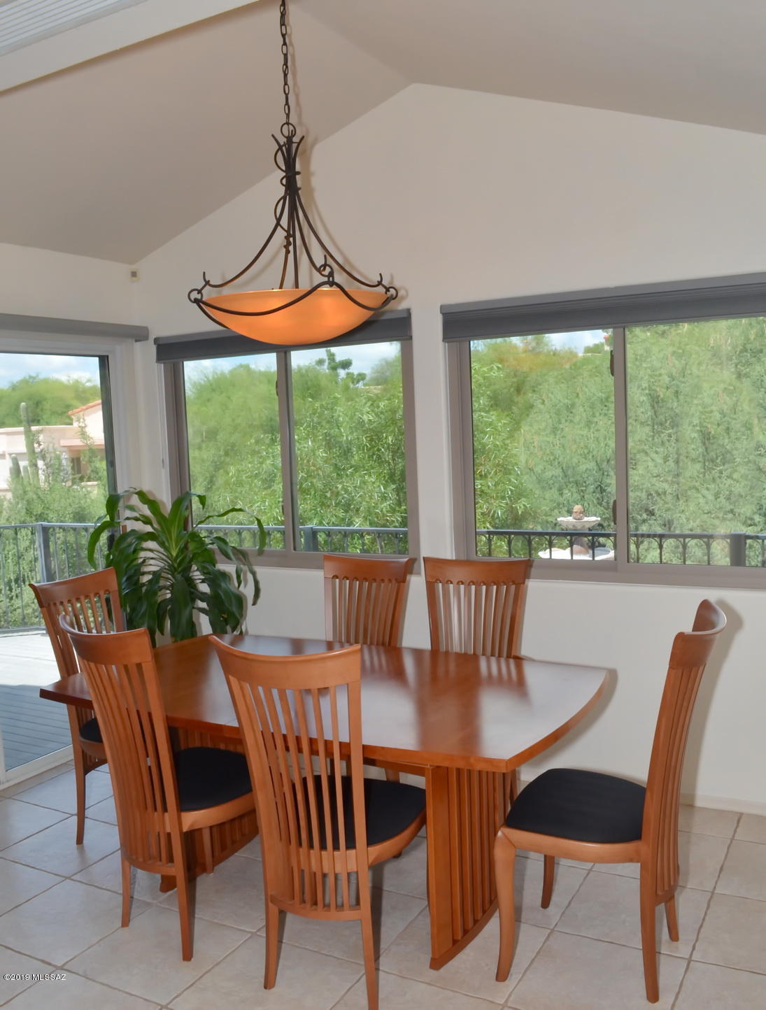 Las Palomitas Resub (101-116,118-162,164-200) - Residential Lease
