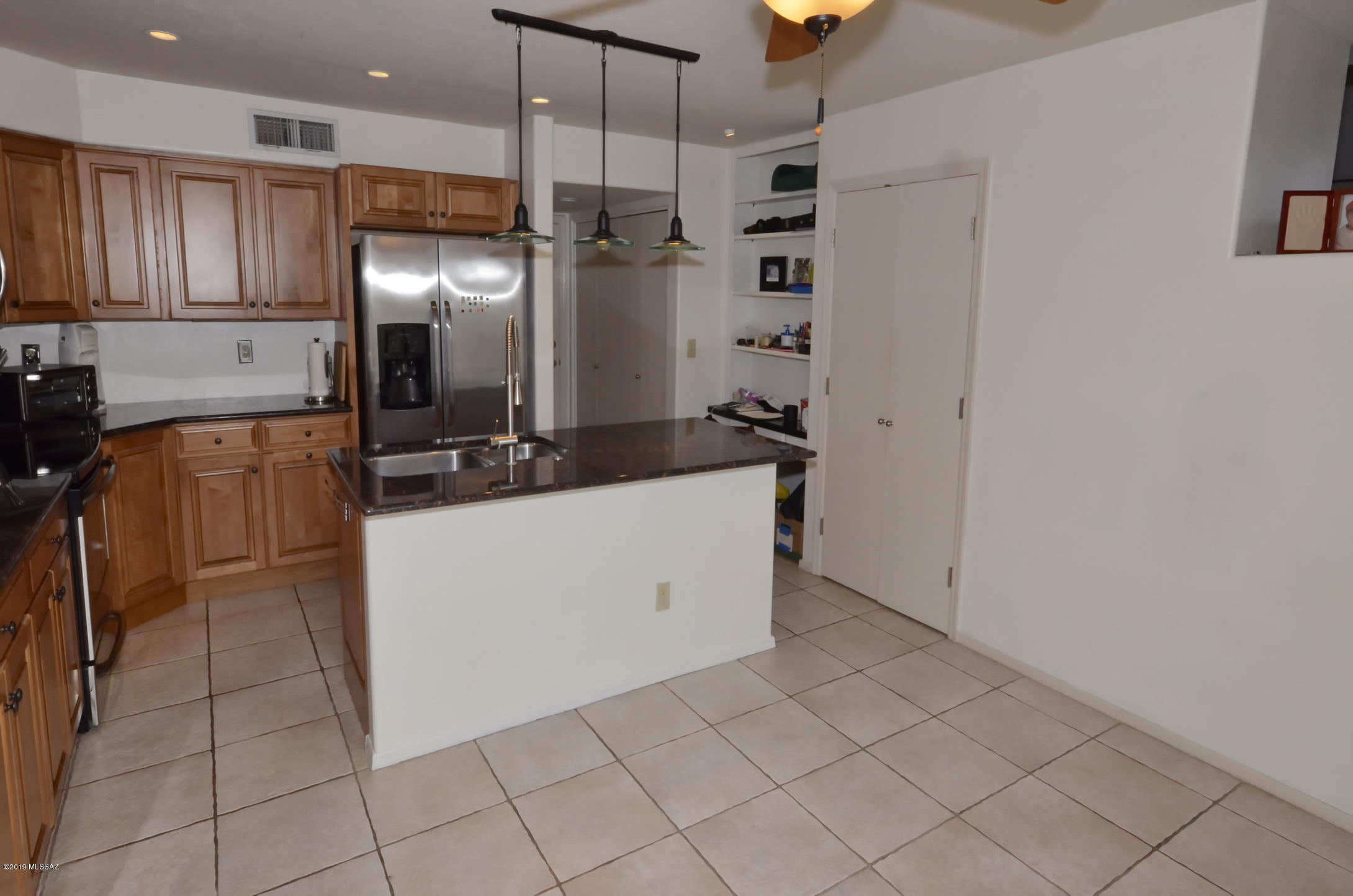 Las Palomitas Resub (101-116,118-162,164-200) - Residential Lease