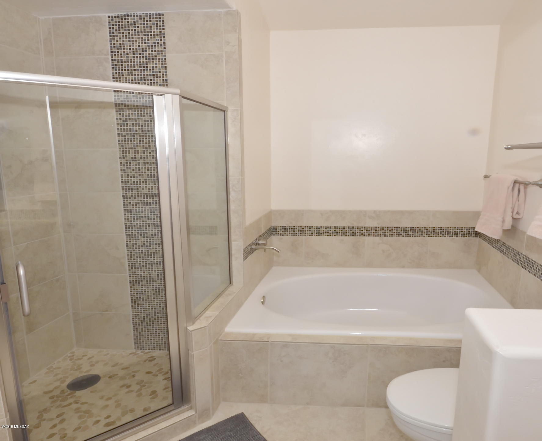 Las Palomitas Resub (101-116,118-162,164-200) - Residential Lease