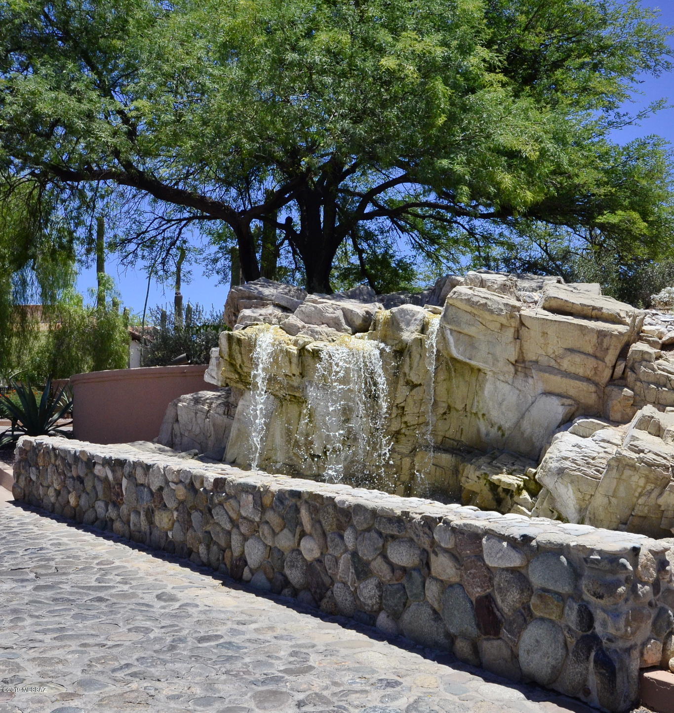 Las Palomitas Resub (101-116,118-162,164-200) - Residential Lease