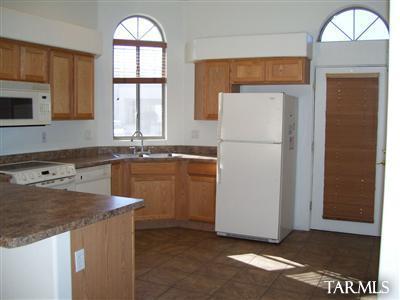 Mona Lisa Village II - Residential Lease