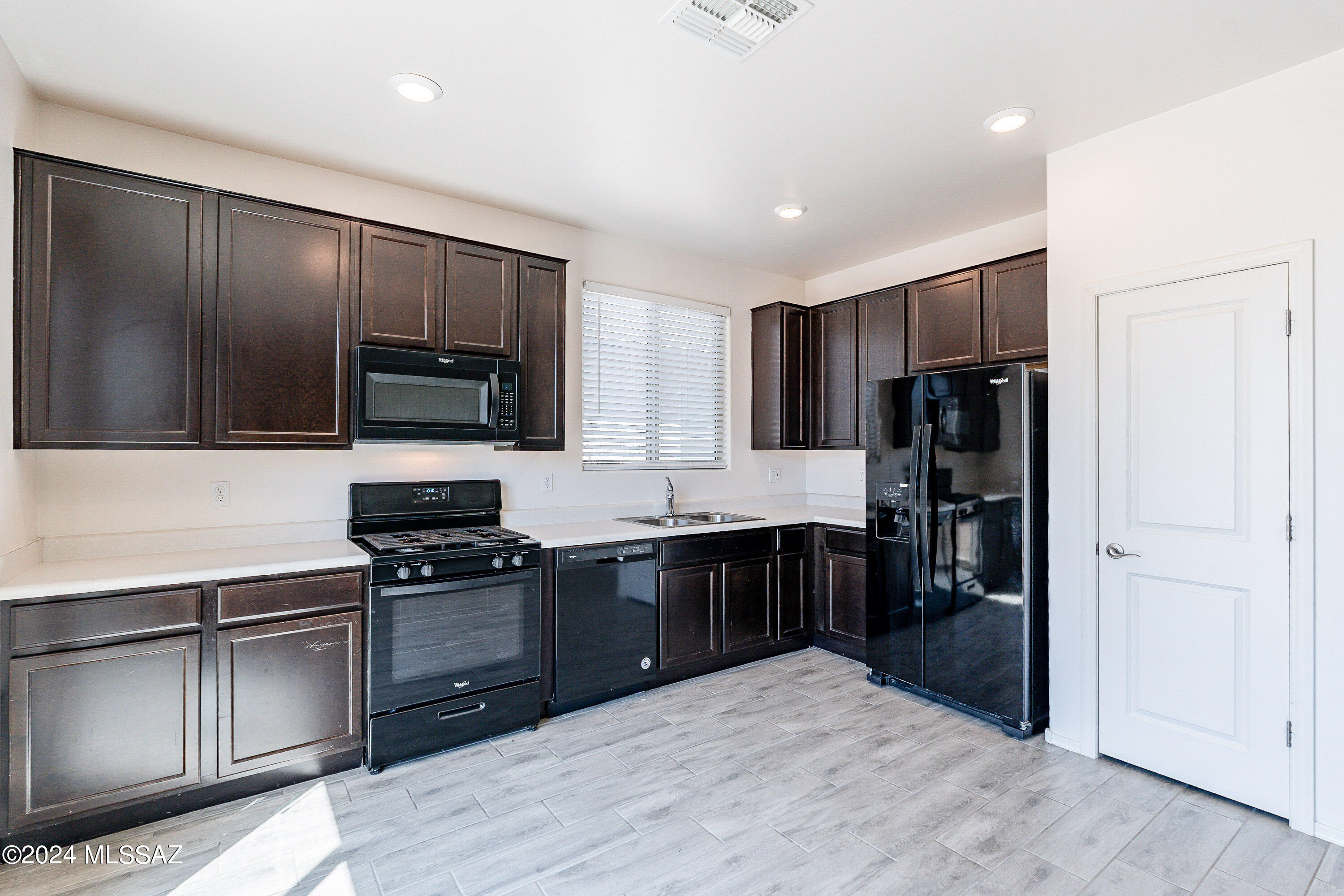 Dakota Vista - Residential