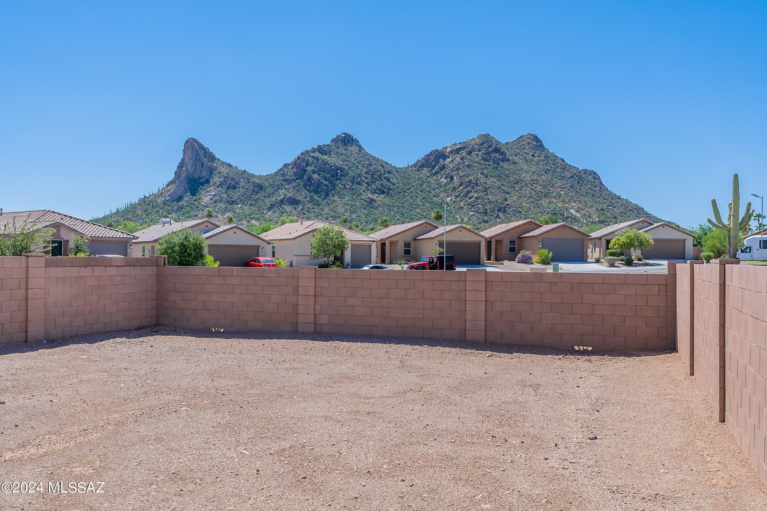 Dakota Vista - Residential