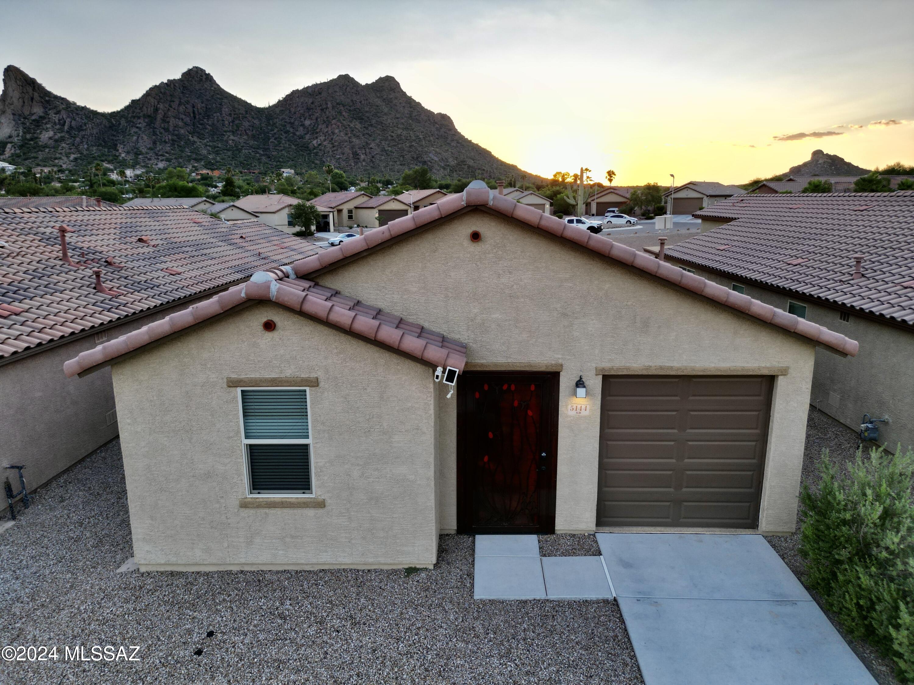 Dakota Vista - Residential