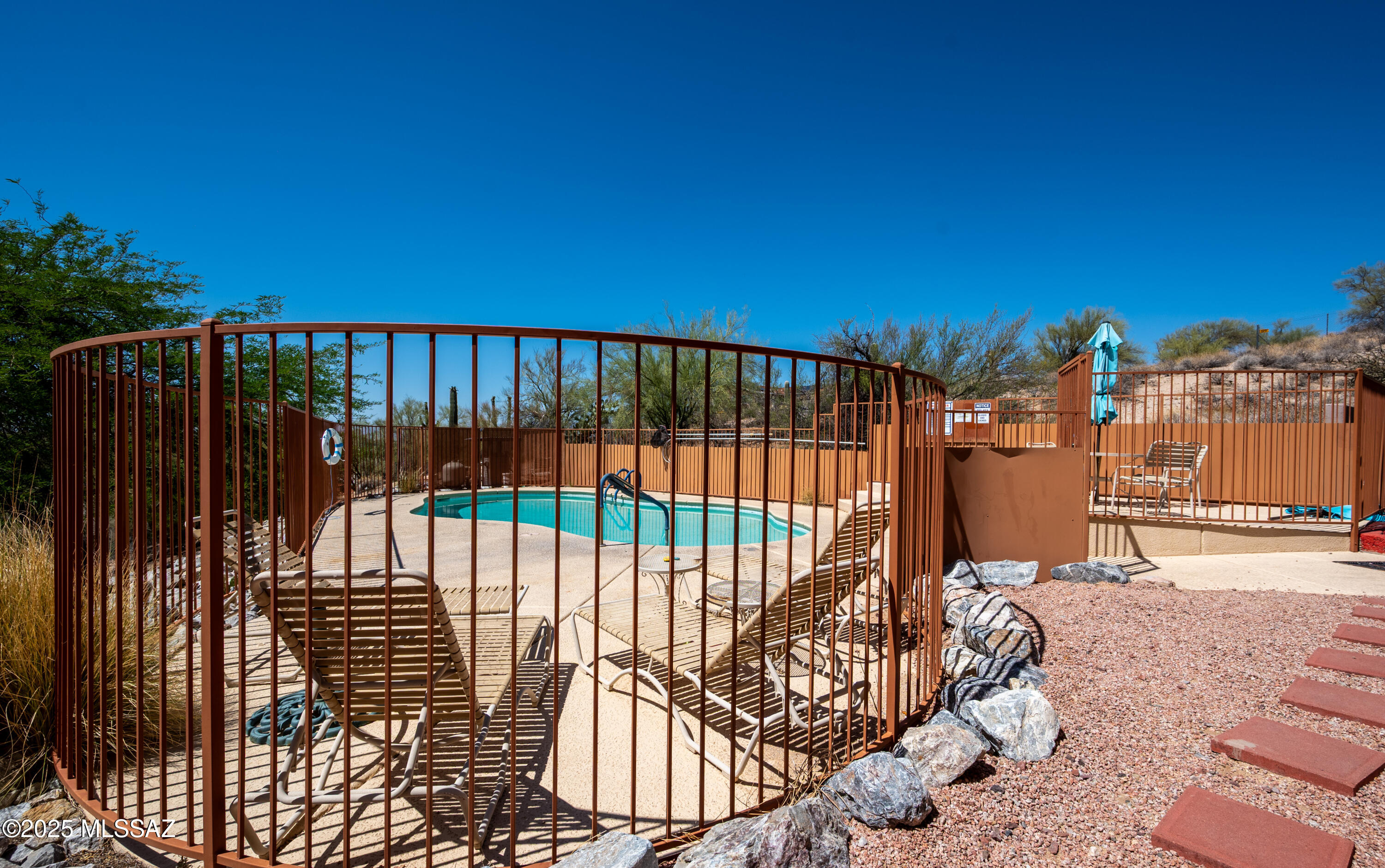 Fairway Terrace Condos. (Units 1-30) - Residential