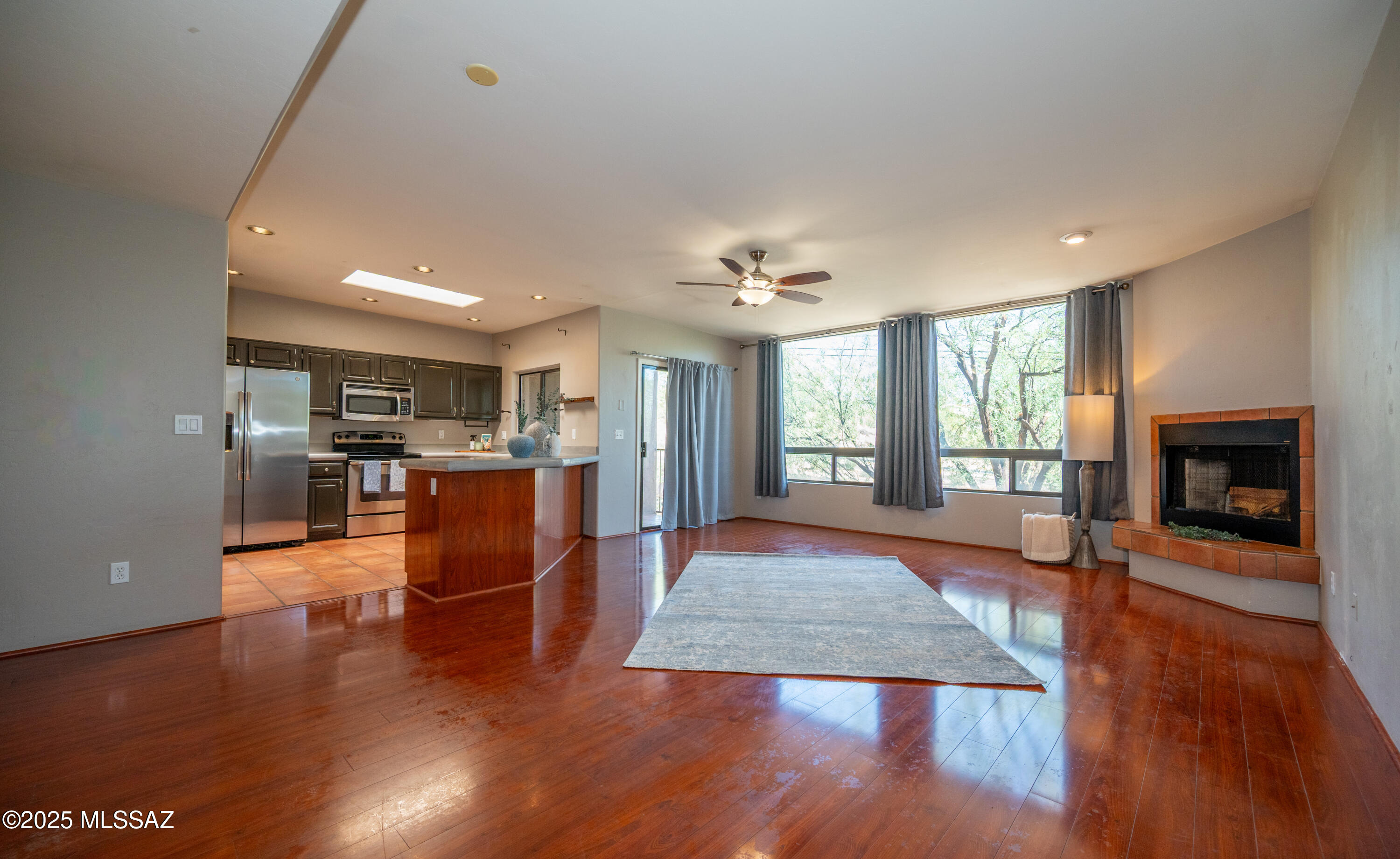 Fairway Terrace Condos. (Units 1-30) - Residential