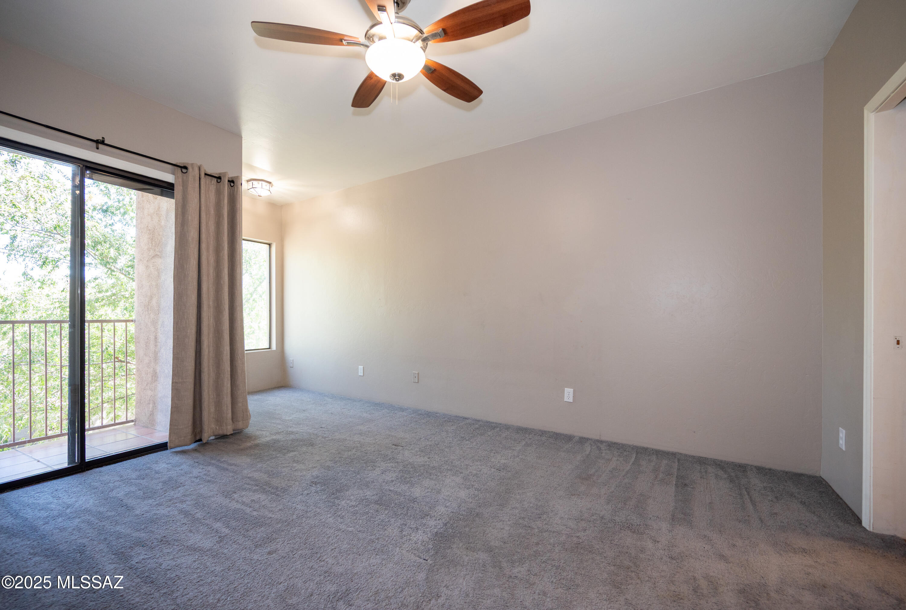 Fairway Terrace Condos. (Units 1-30) - Residential