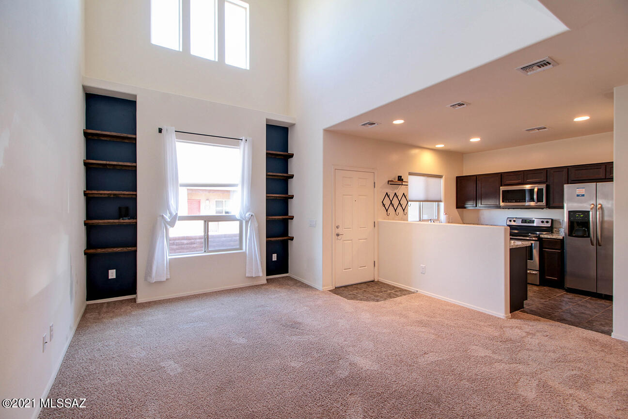 Stone Crossing Condominium - Residential