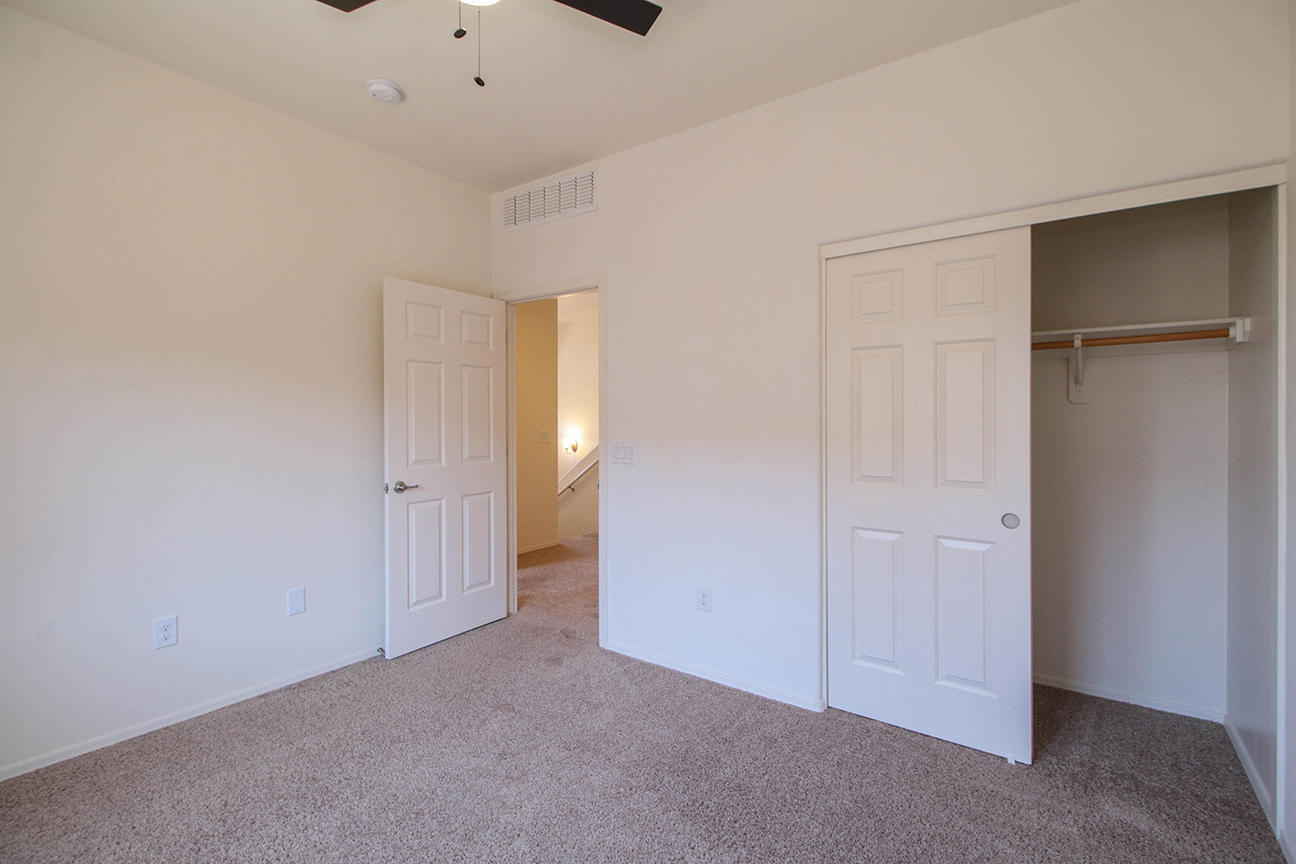 Stone Crossing Condominium - Residential