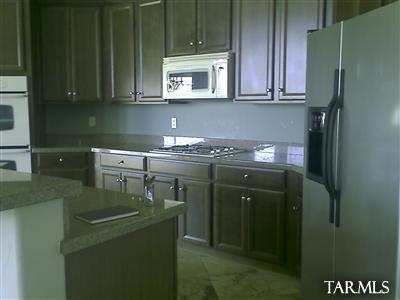 Rancho Del Lago (1-100) - Residential Lease