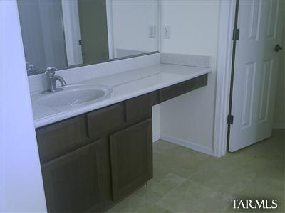 Rancho Del Lago (1-100) - Residential Lease