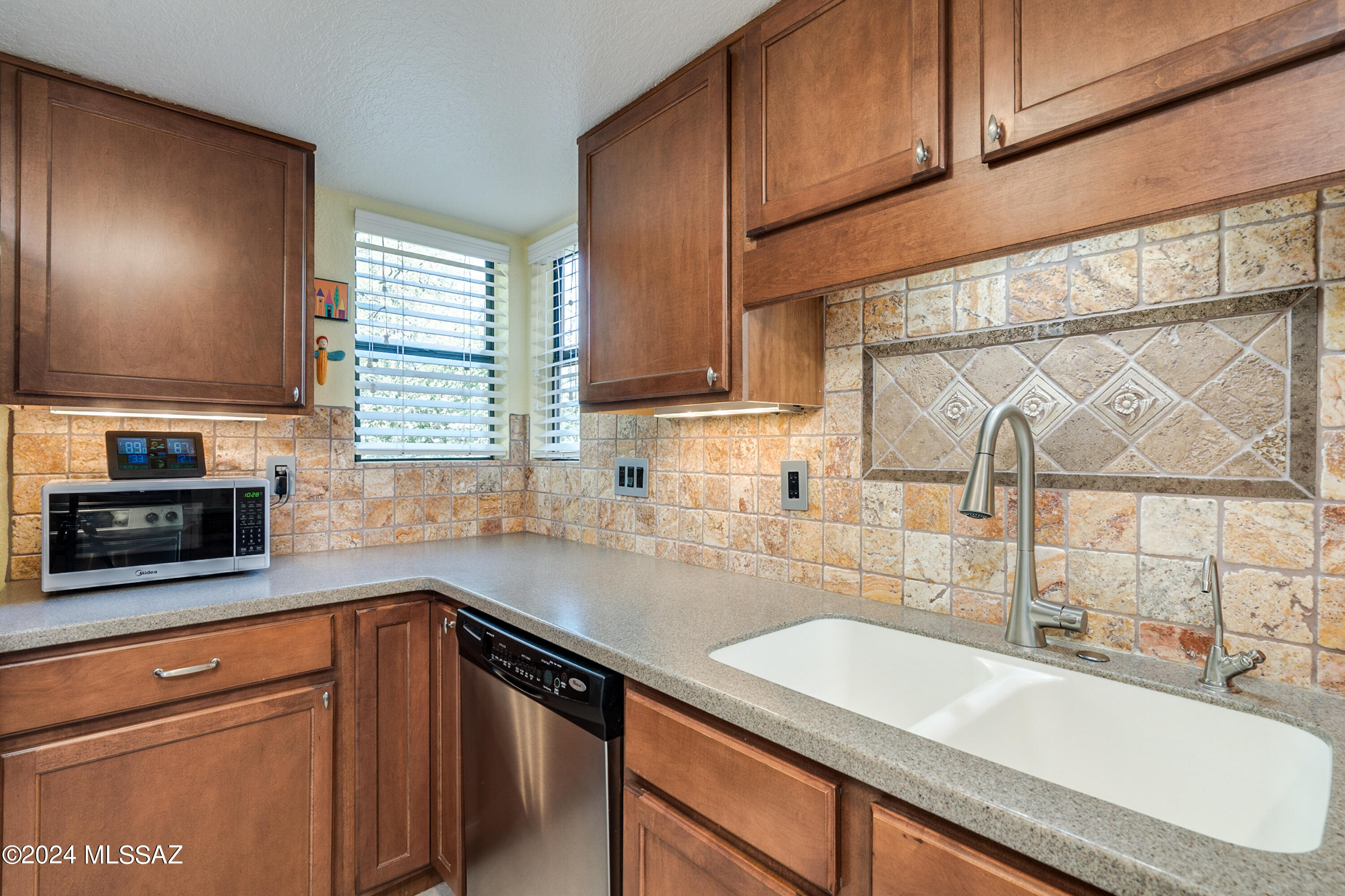 Ventana Vista Condominiums - Residential