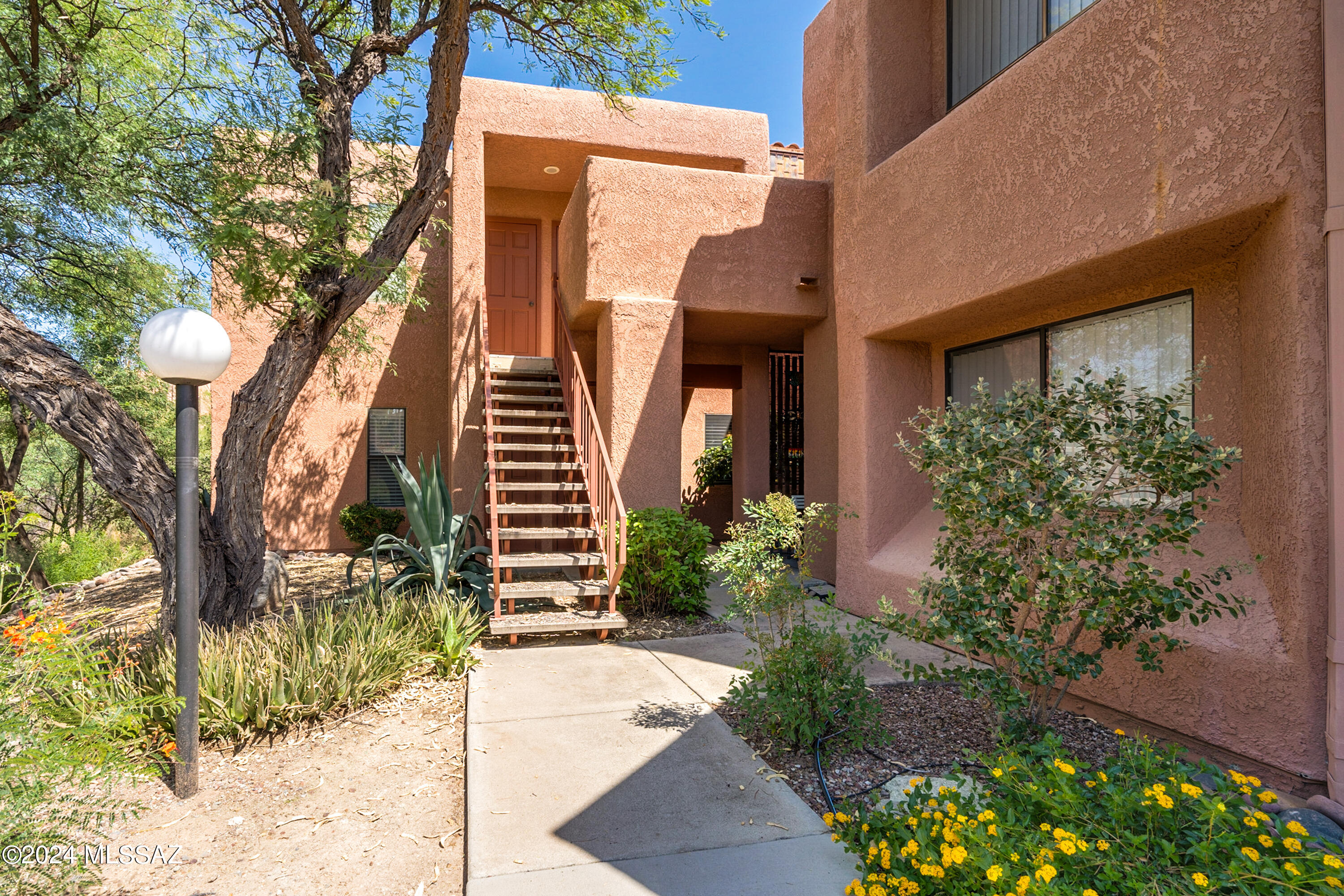Ventana Vista Condominiums - Residential