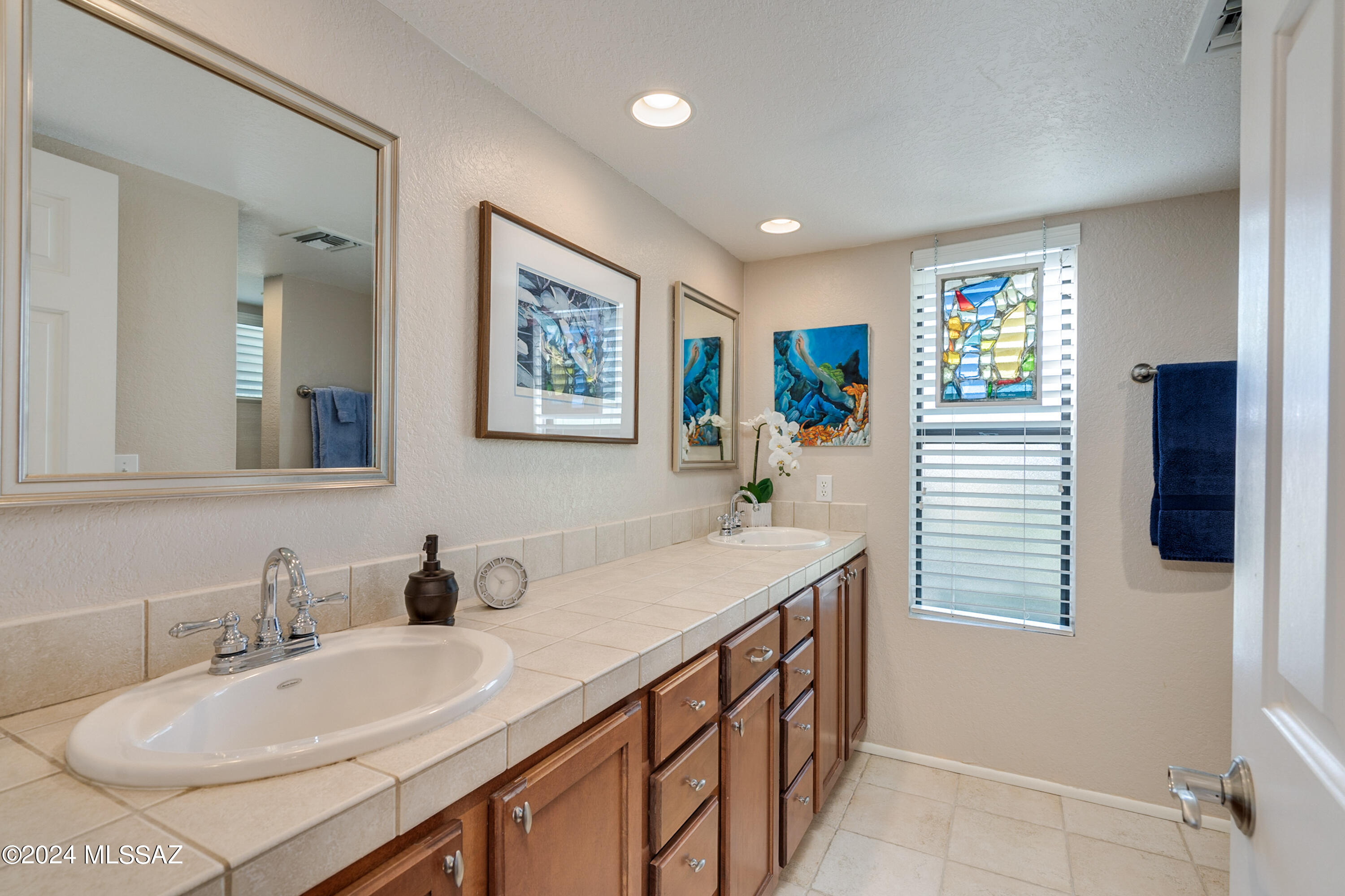 Ventana Vista Condominiums - Residential