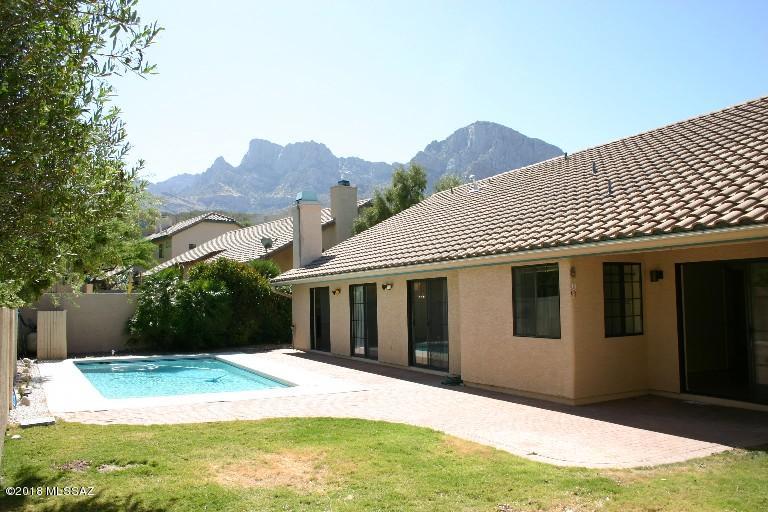 Built in 1988. Gated La Reserve, courtyard entry, large Living room dinning area, Family room with fireplace open to kitchen. Eat-in kitchen includes fridge, elect. oven, dishwasher, and built-in micro all stainless. Large Master with garden tub and large shower, plantation shutters, pool (pool maint. included in rent), 2 car garage, split bedroom floor plan. Security Deposit $1,740. Pets are subject to approval. **RENTAL RATES REFLECT A $65 CONCESSION FOR TENANTS AGREEMENT TO CHANGE HVAC FILTERS MONTHLY. RENTAL RATES ARE $65/MO HIGHER THAN STATED W/O CONCESSION.**