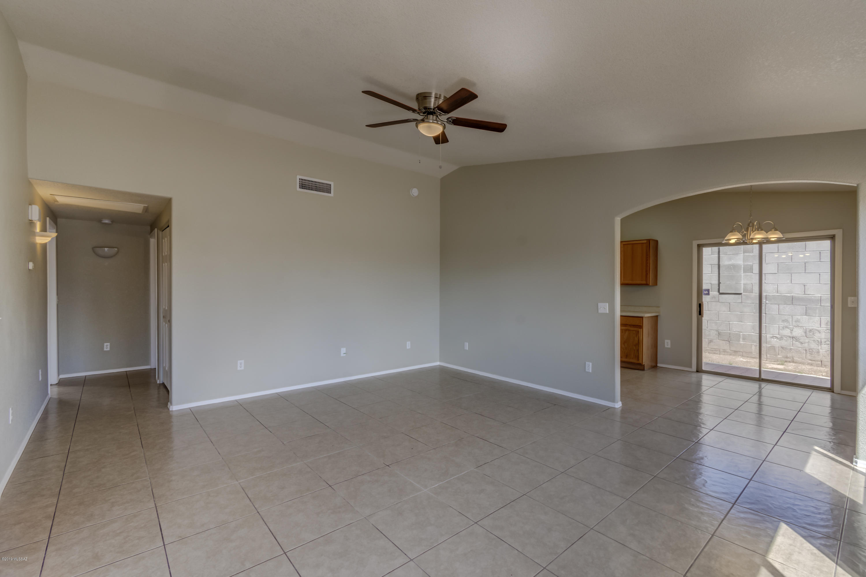 Mountain Manor View - Residential