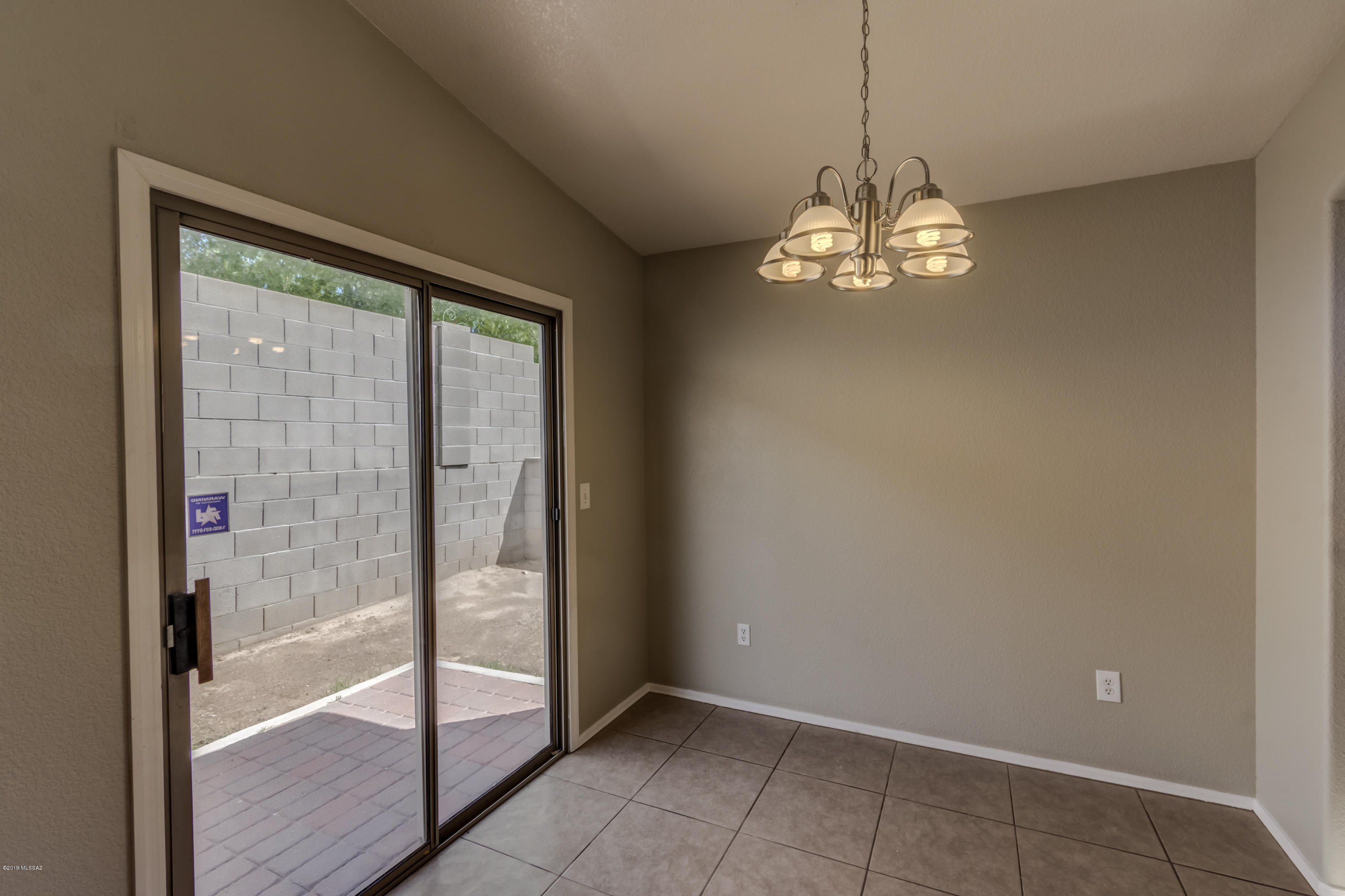 Mountain Manor View - Residential
