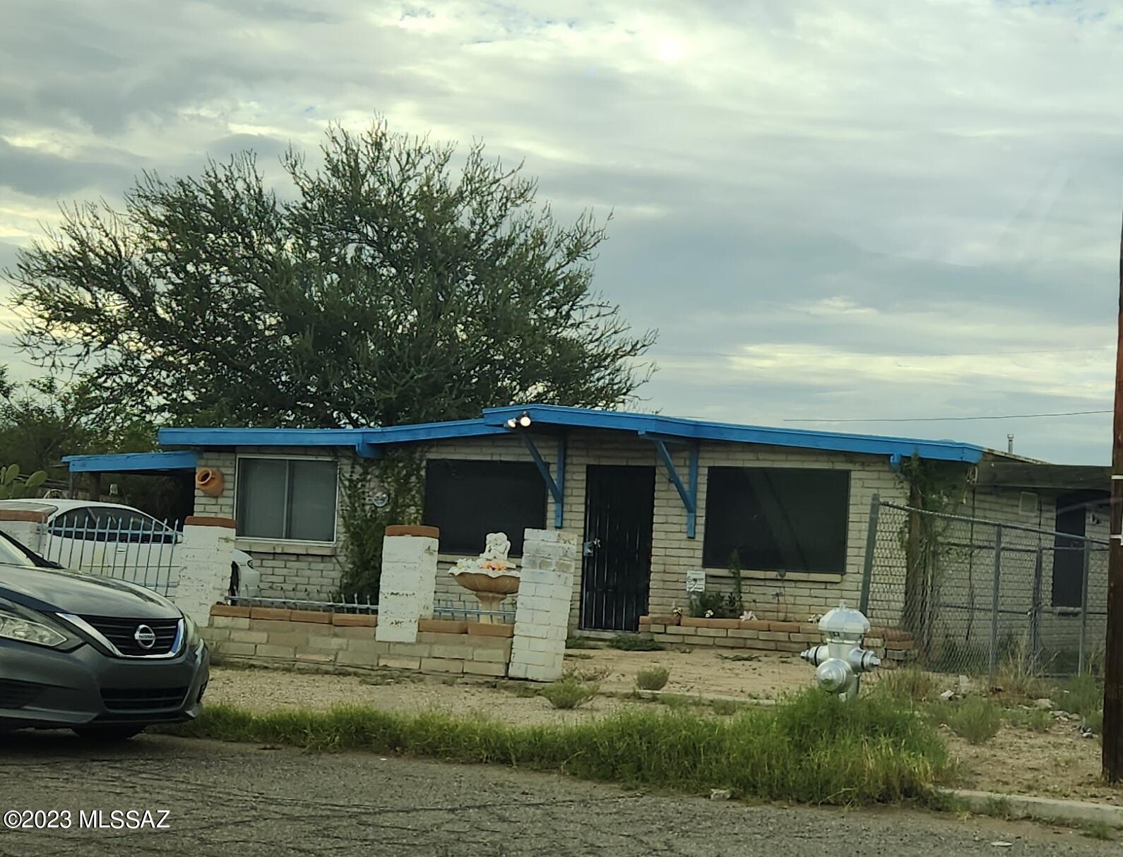 This distressed investment property presents a unique opportunity for investors looking to capitalize on potential value. In need of significant repairs and renovations, this property is priced below market value, offering the chance for substantial returns. With a strategic vision and investment, this property has the potential to be transformed into a lucrative asset.