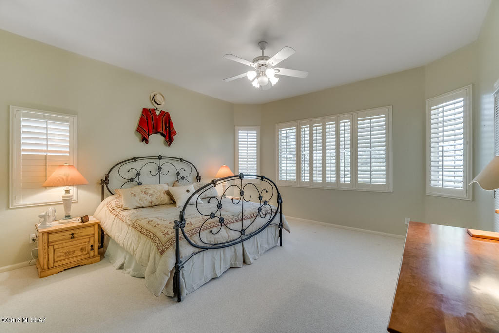 Carmel Pointe (1-104) - Residential