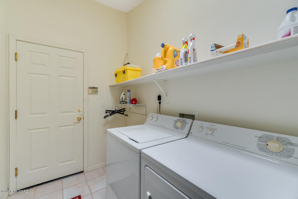 Carmel Pointe (1-104) - Residential