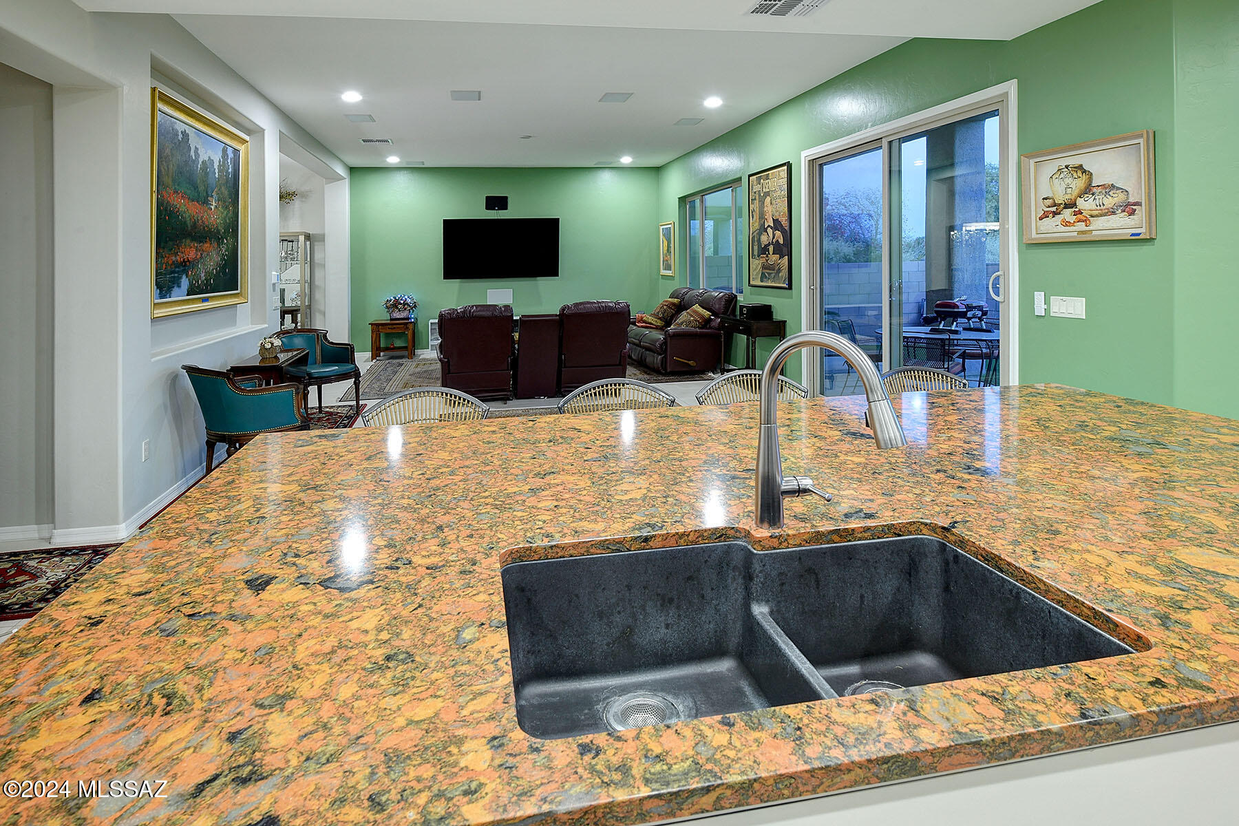 Las Cabanas - Residential