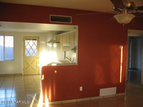 La Cholla - Residential Lease