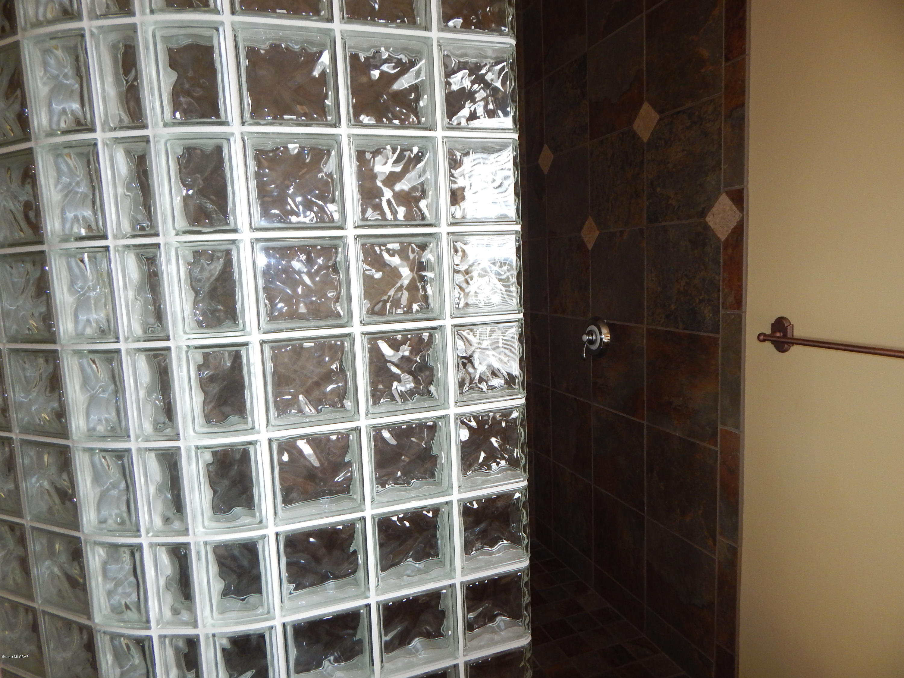 Paloma Ridge (1-54) - Residential Lease
