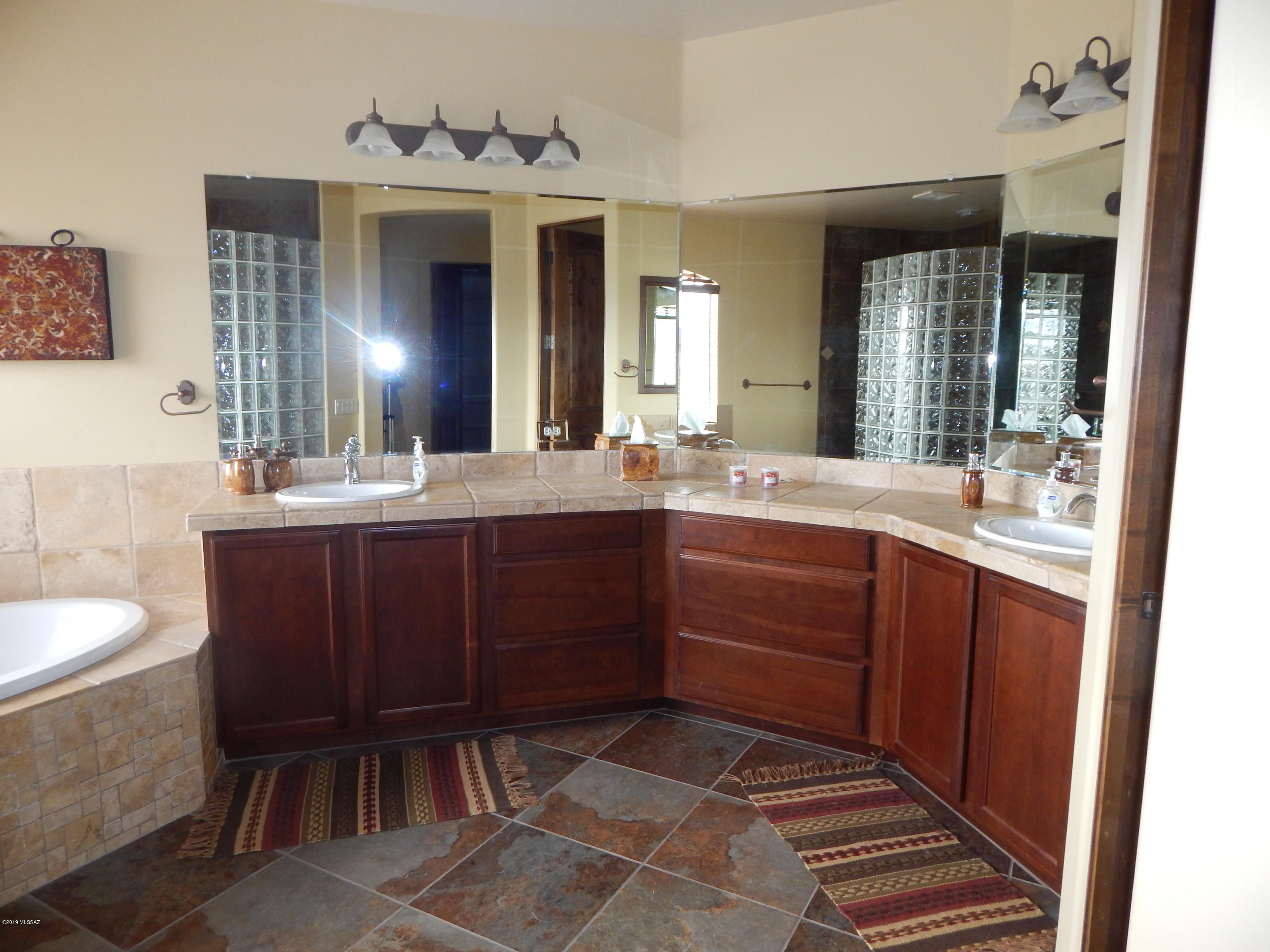 Paloma Ridge (1-54) - Residential Lease