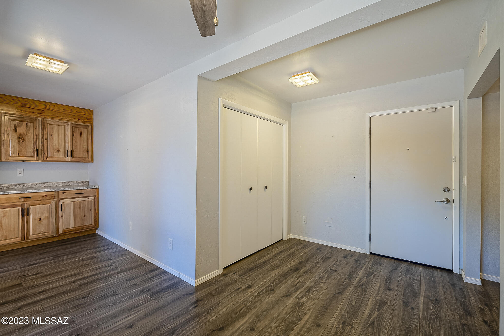 Colonia Verde (13-17) - Residential