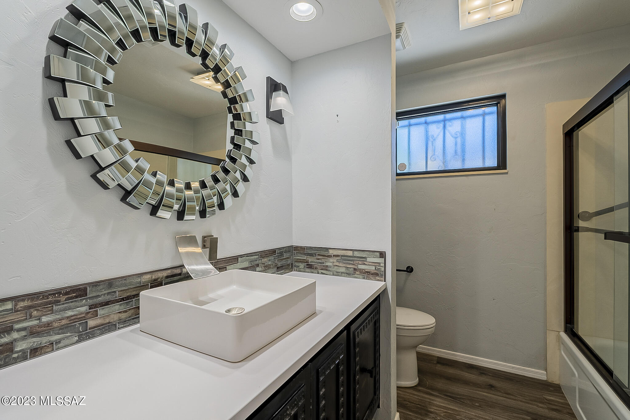 Colonia Verde (13-17) - Residential