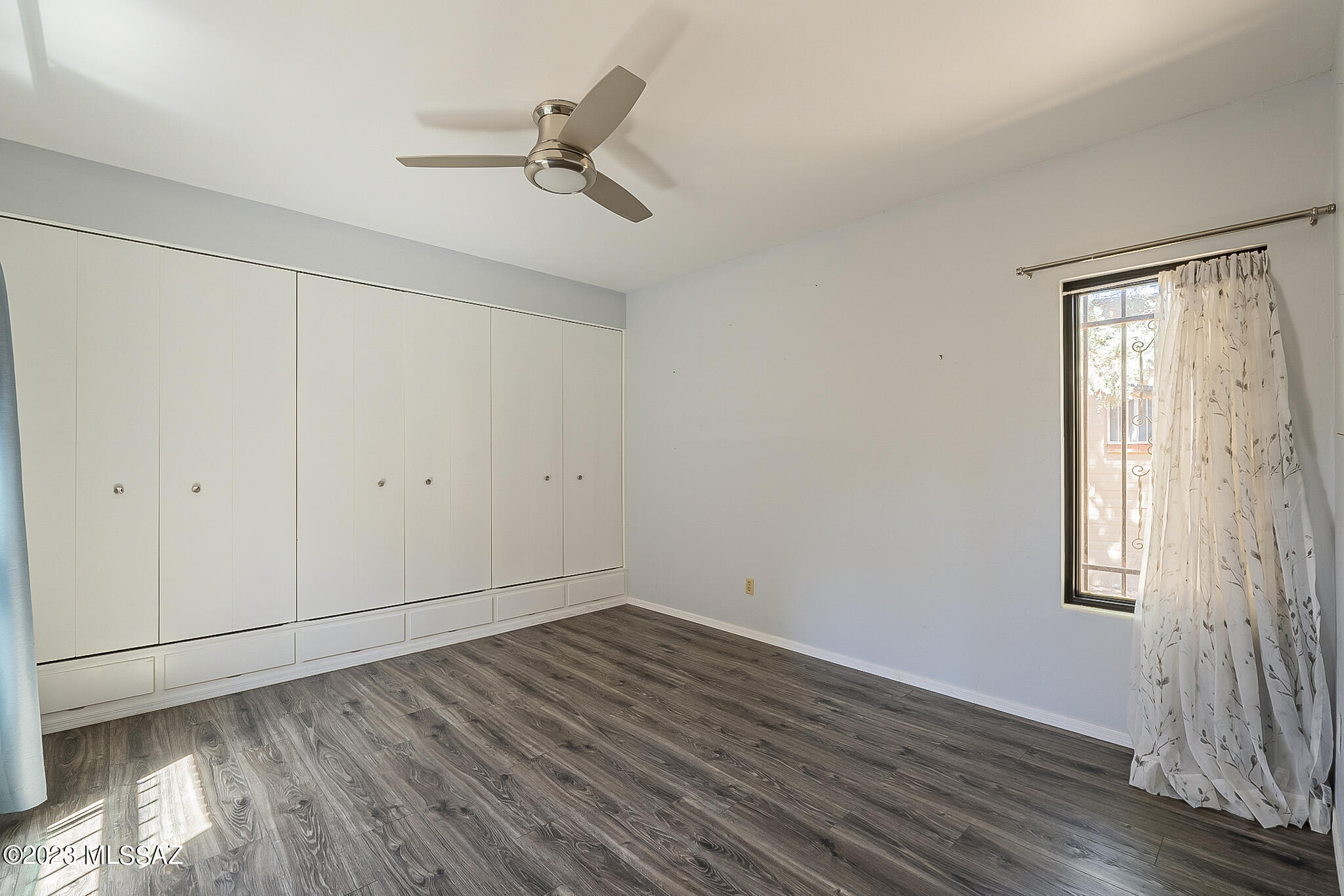 Colonia Verde (13-17) - Residential