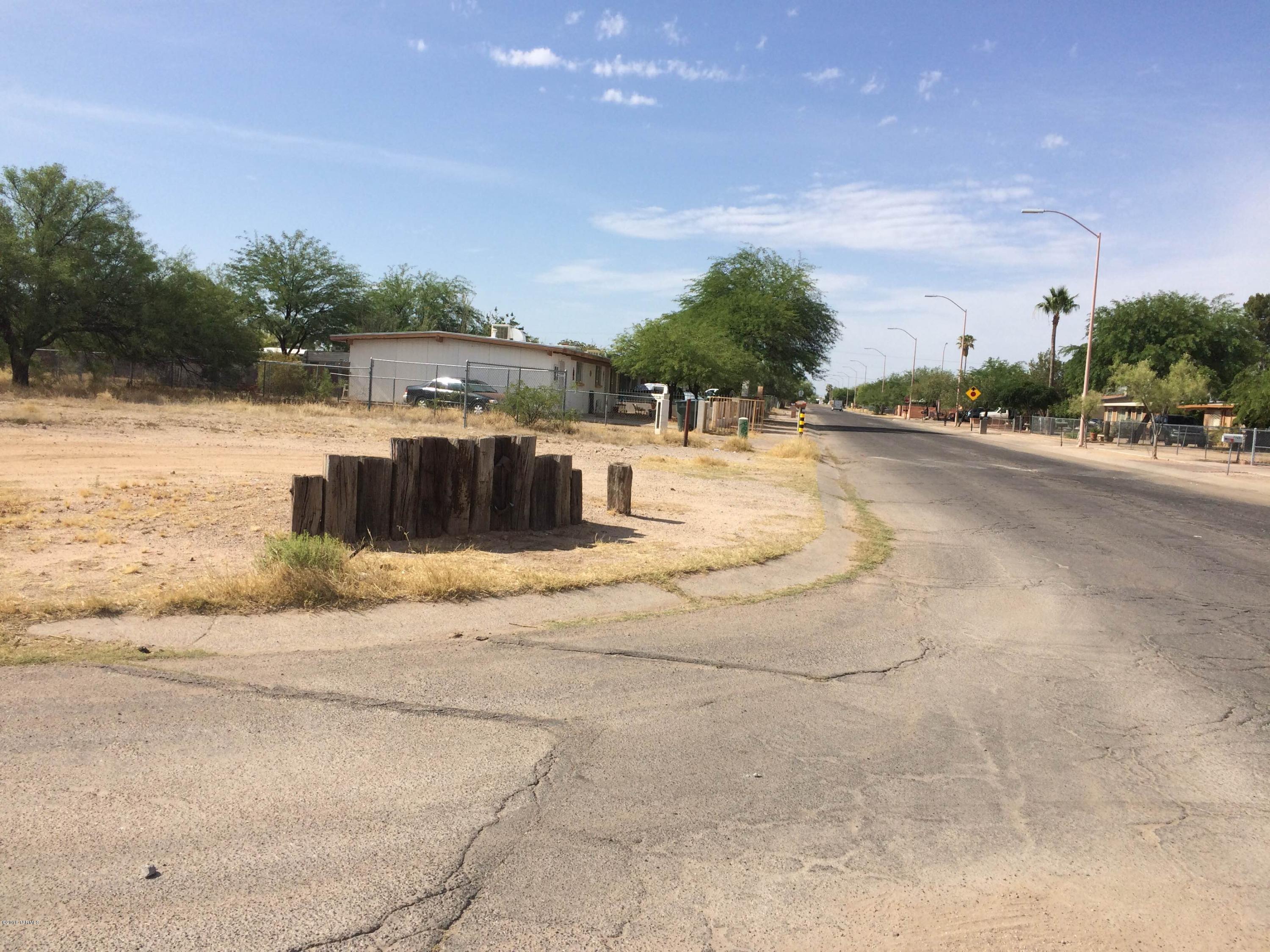Vacant lot ready for new home build - utilities at the curb -