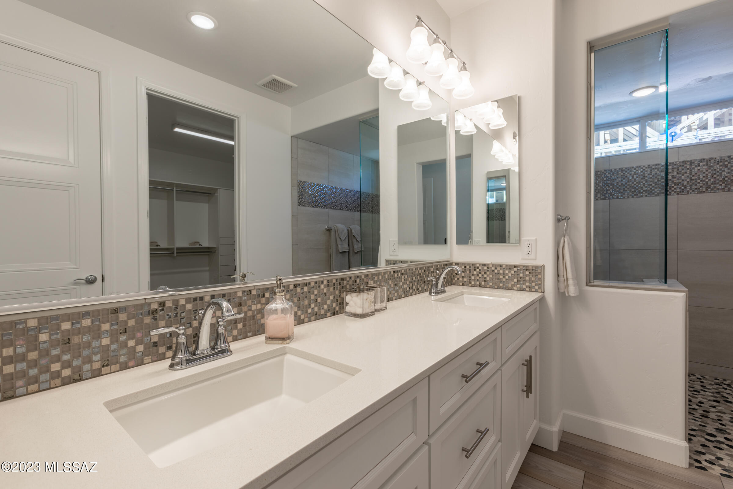 Saddlebrooke Ranch - Residential