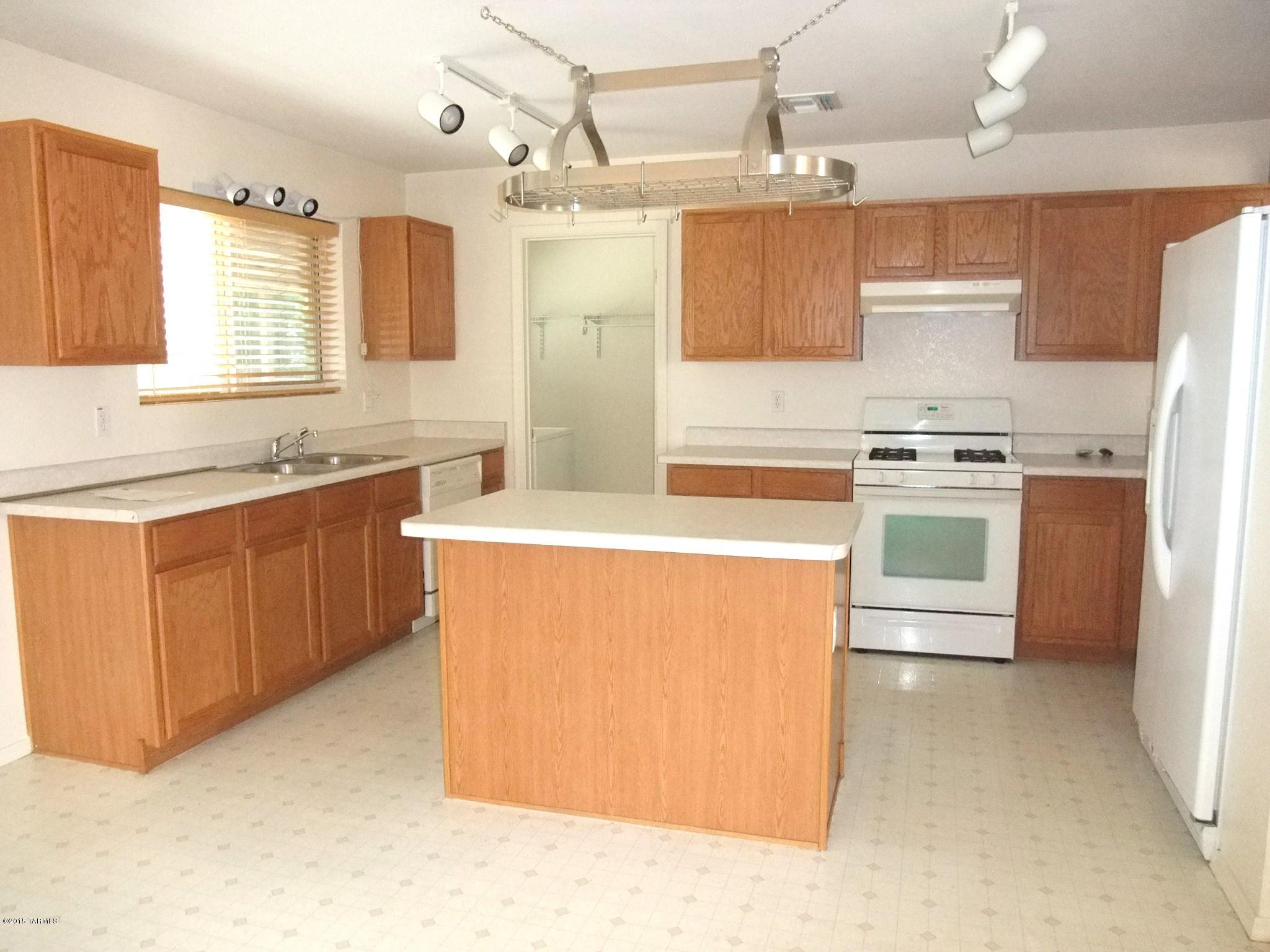 Rancho Del Lago (207-388) - Residential