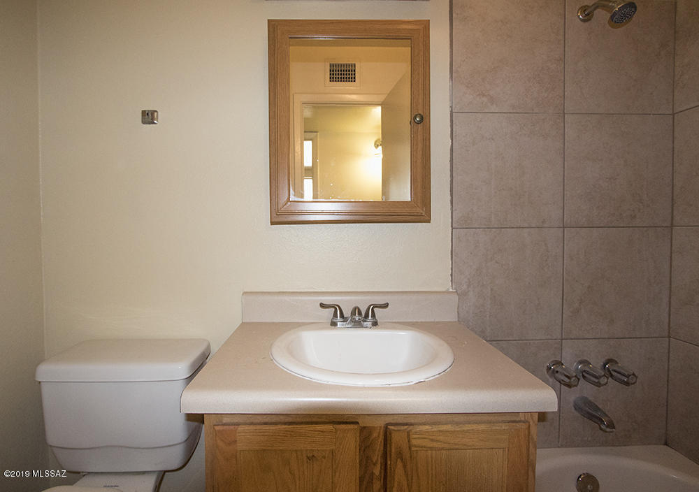Drexel Terrace NO. 1 - Residential Lease
