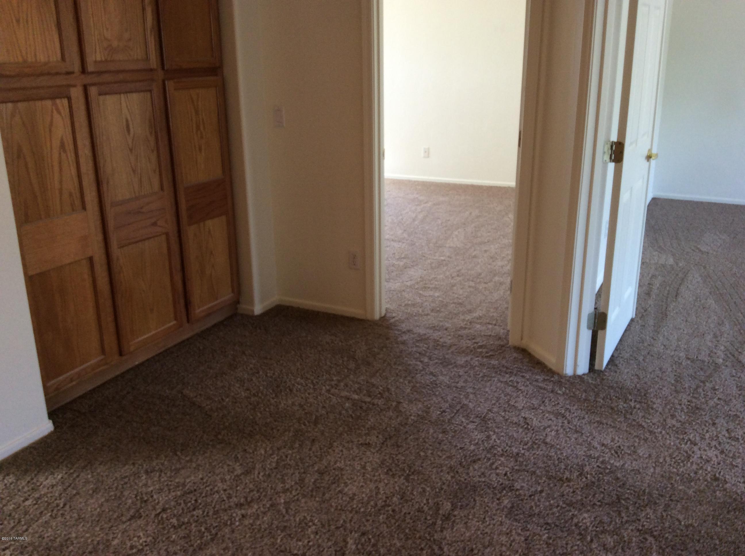 Desert Vista (1-205) - Residential Lease