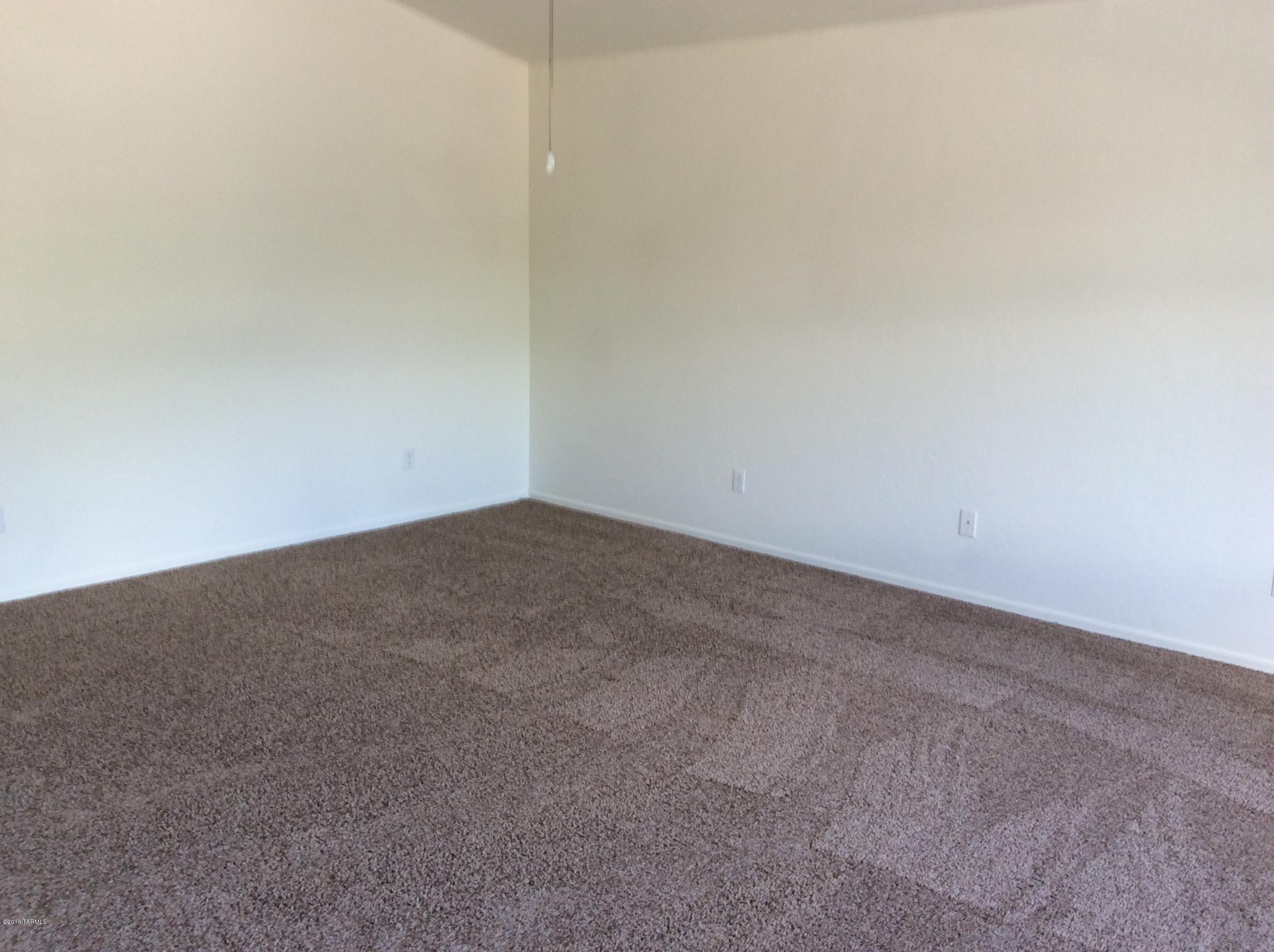 Desert Vista (1-205) - Residential Lease